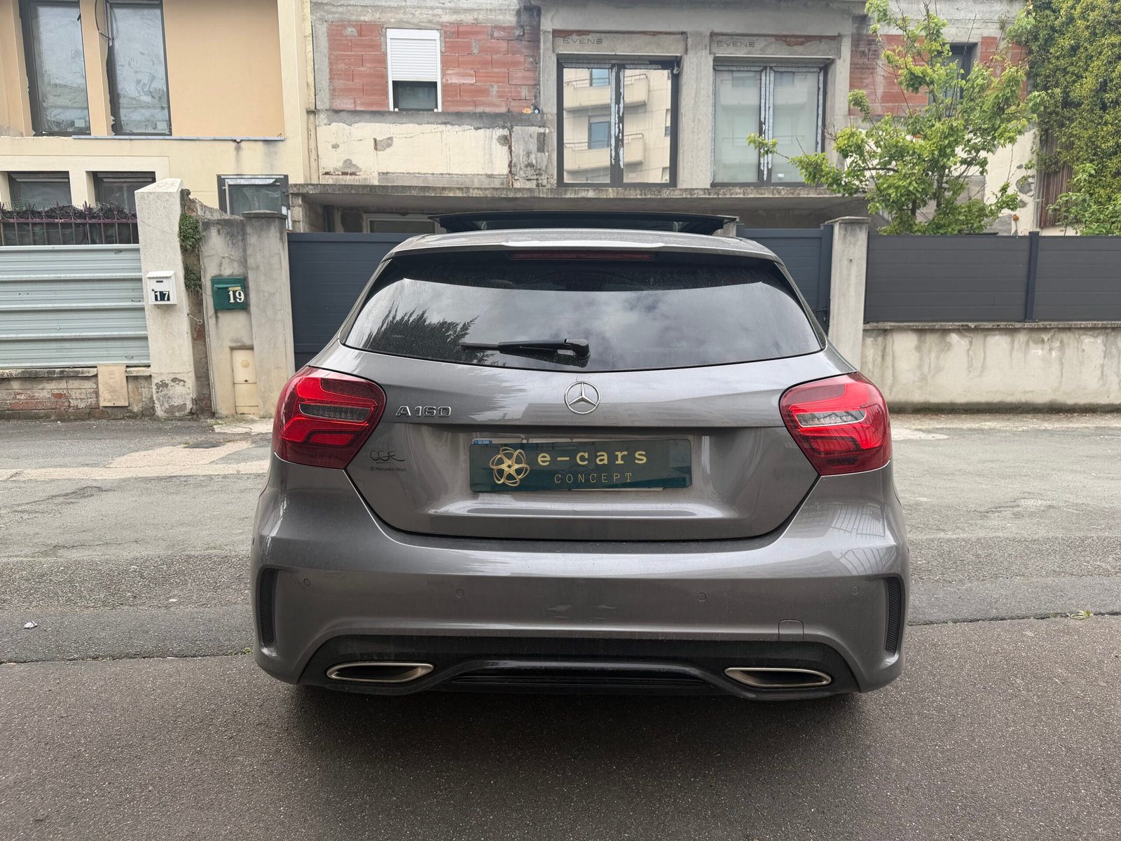 MERCEDES-BENZ Classe A Phase 2 160 1.6 Ti 16V 7G-DCT 102 cv Boîte auto