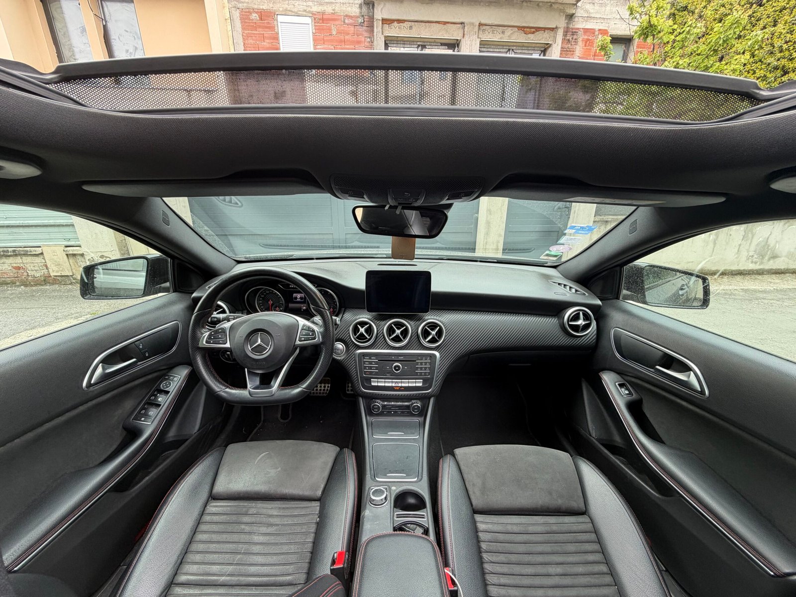 MERCEDES-BENZ Classe A Phase 2 160 1.6 Ti 16V 7G-DCT 102 cv Boîte auto