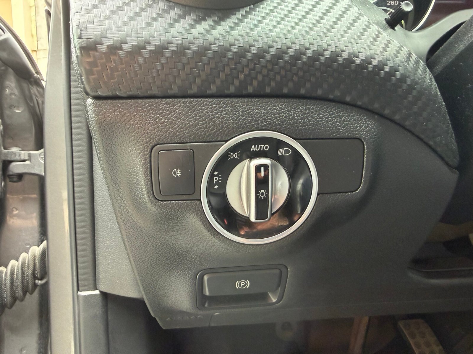 MERCEDES-BENZ Classe A Phase 2 160 1.6 Ti 16V 7G-DCT 102 cv Boîte auto