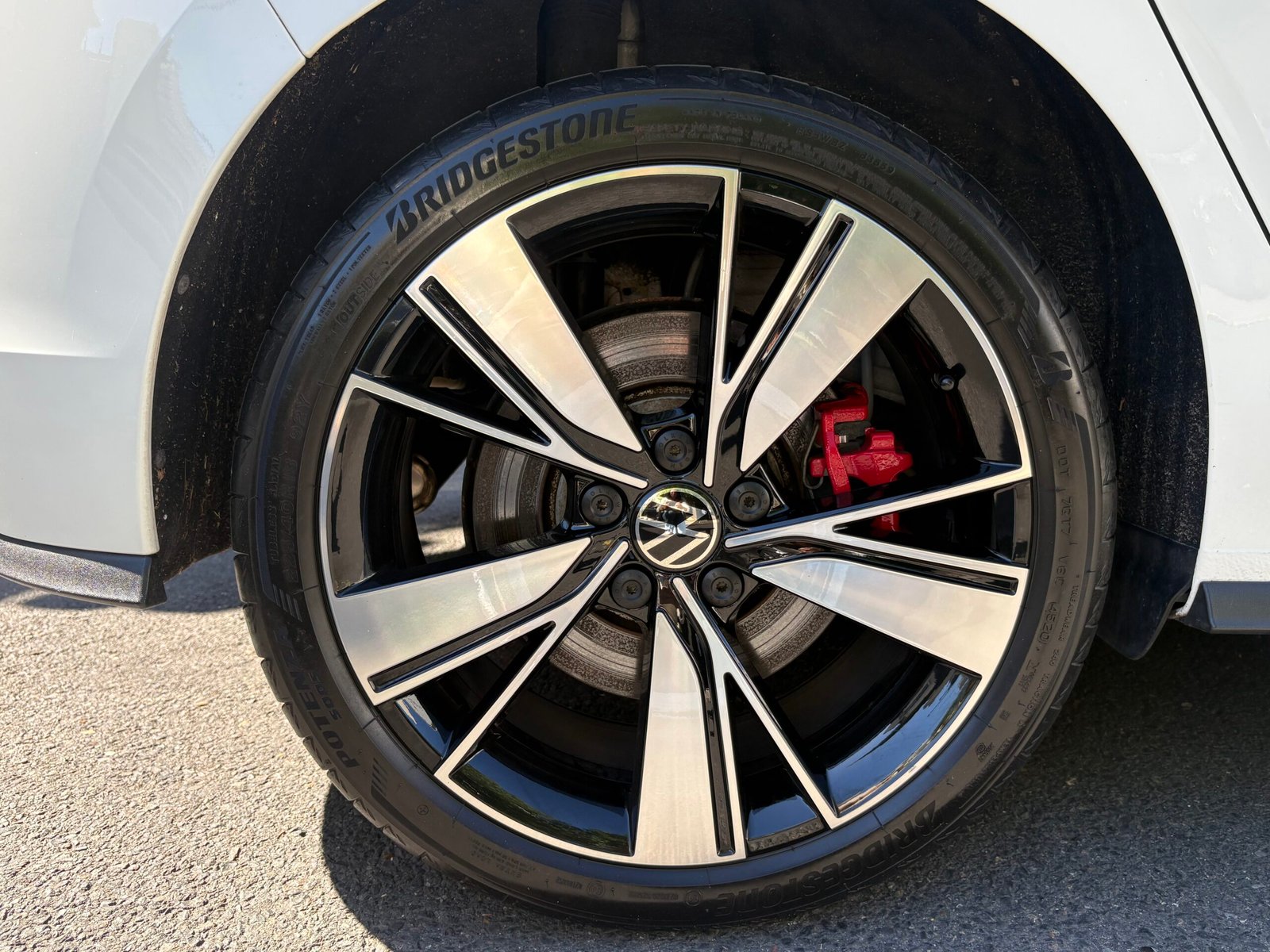 Golf 8 GTE 1.4 TSI 245 cv boîte auto