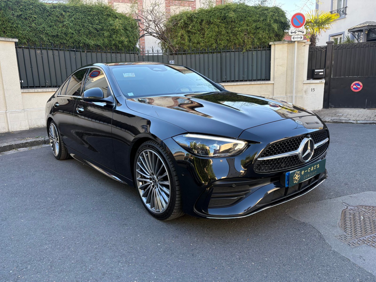 Mercedes Benz classe C AMG LINE 220 D  2.0 D EQ Boost  9G Tronic 200 cv boîte auto
