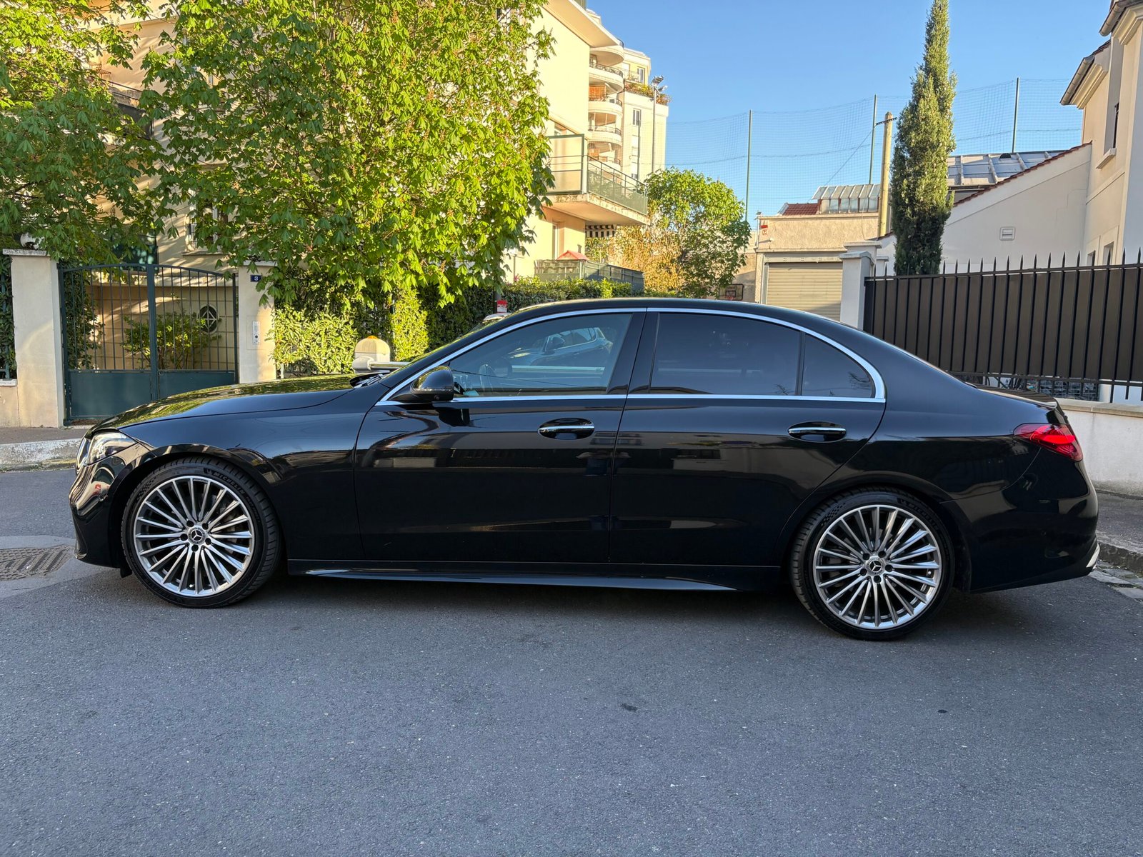 Mercedes Benz classe C AMG LINE 220 D  2.0 D EQ Boost  9G Tronic 200 cv boîte auto