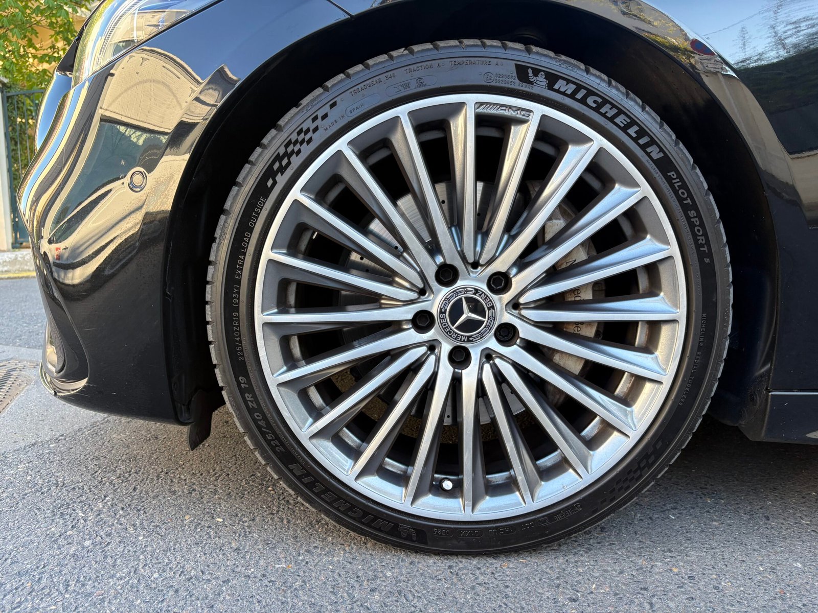 Mercedes Benz classe C AMG LINE 220 D  2.0 D EQ Boost  9G Tronic 200 cv boîte auto