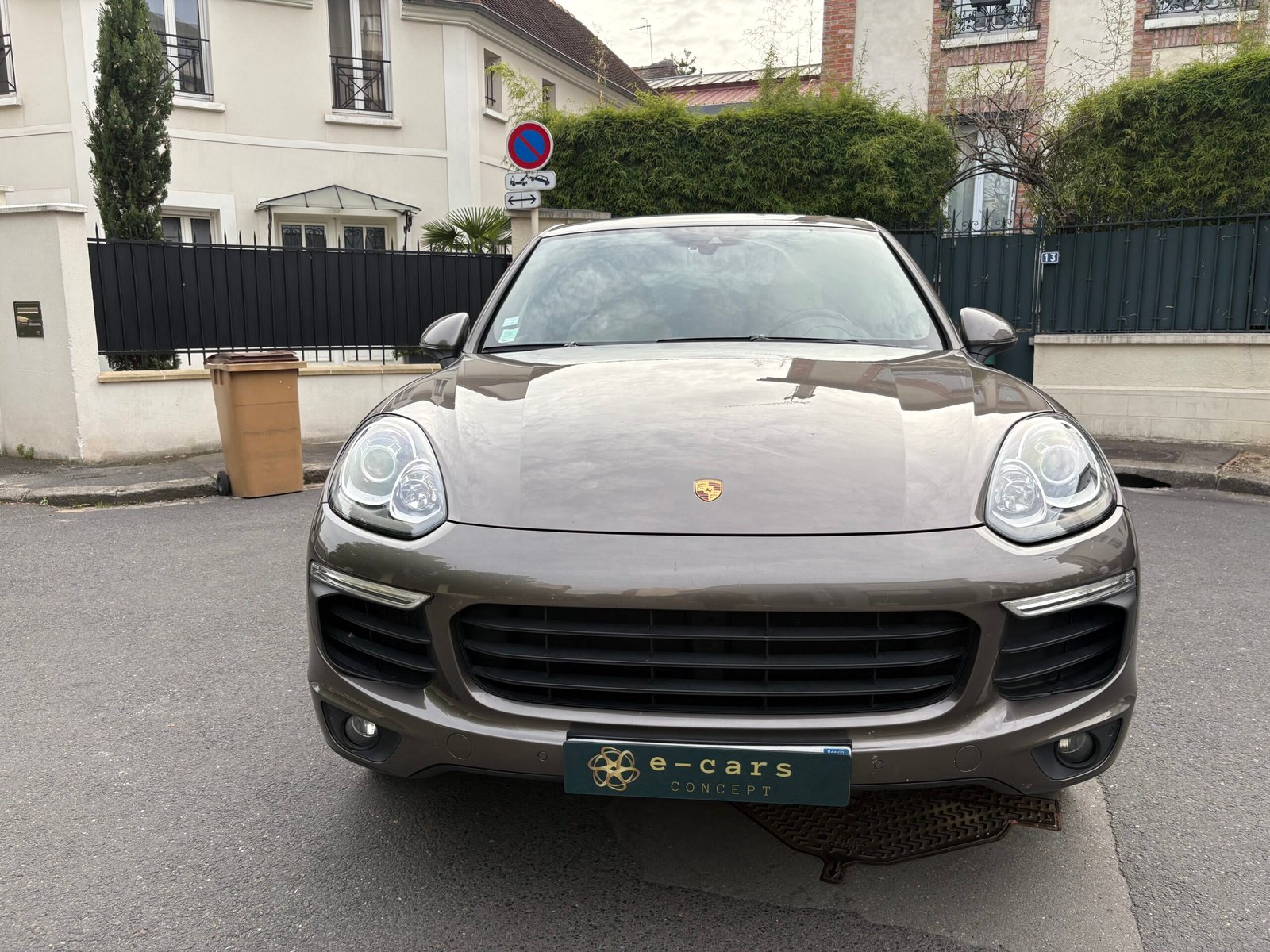 Porsche Cayenne 300 e hybrid 416 cv 3.0i V6 boîte auto