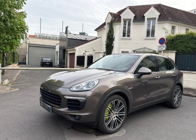 Porsche Cayenne 300 e hybrid 416 cv 3.0i V6 boîte auto