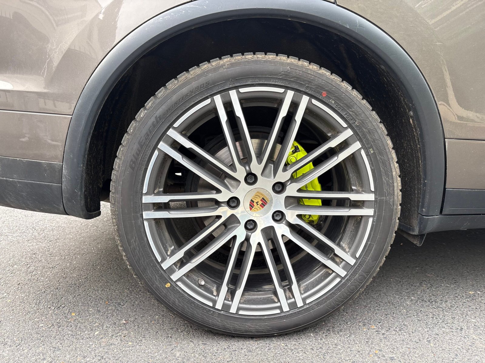 Porsche Cayenne 300 e hybrid 416 cv 3.0i V6 boîte auto