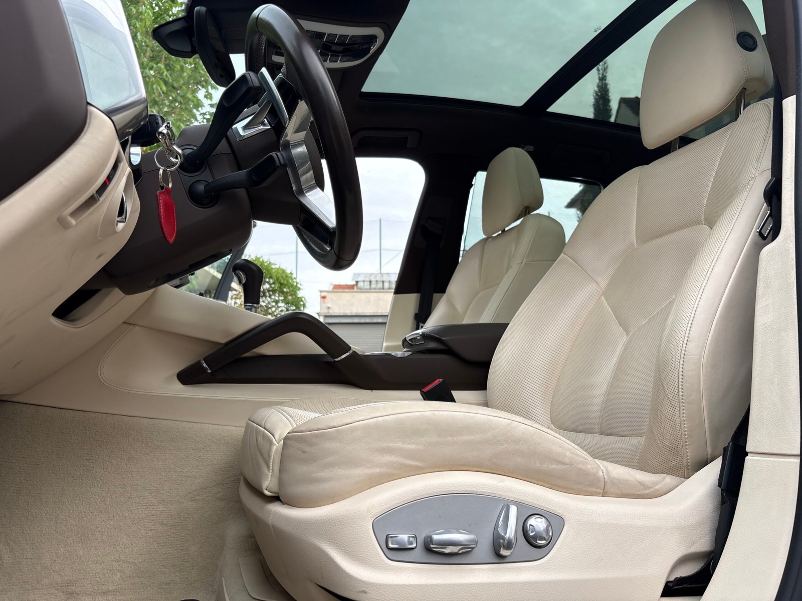 Porsche Cayenne 300 e hybrid 416 cv 3.0i V6 boîte auto