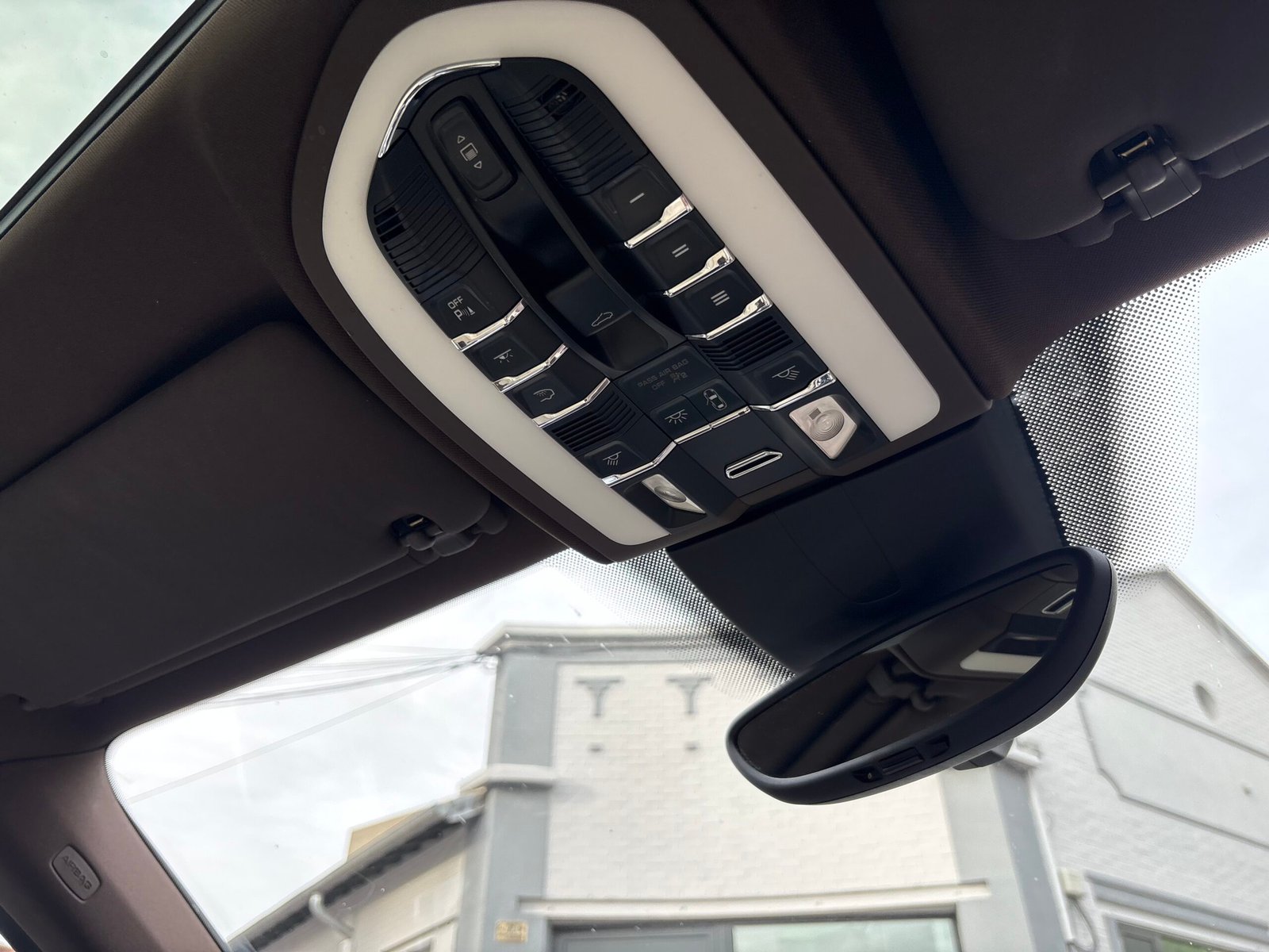 Porsche Cayenne 300 e hybrid 416 cv 3.0i V6 boîte auto