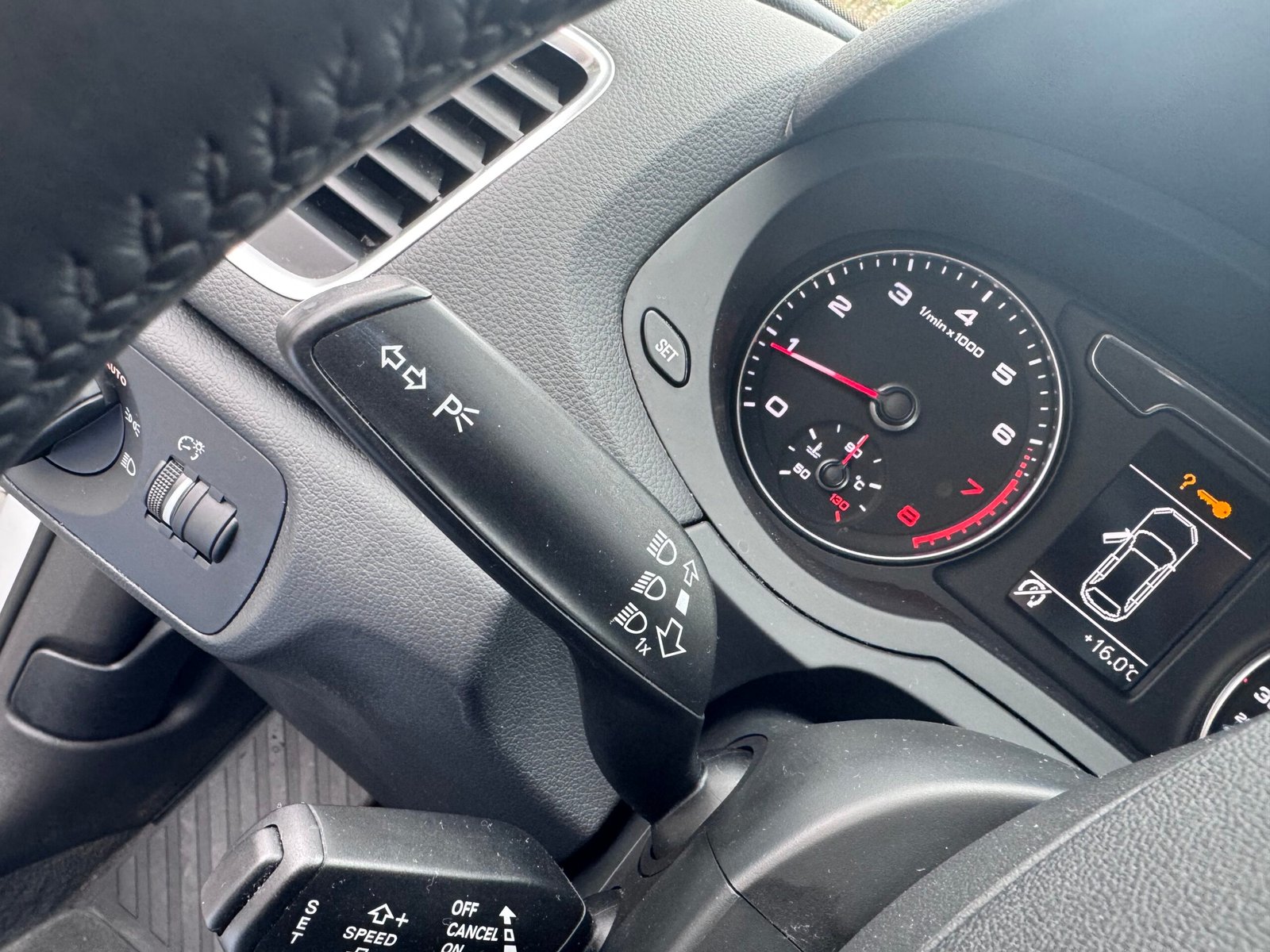 AUDI Q3 I (phase 2) 1.4 TFSi S Tronic6 150 ch « Ambiente »