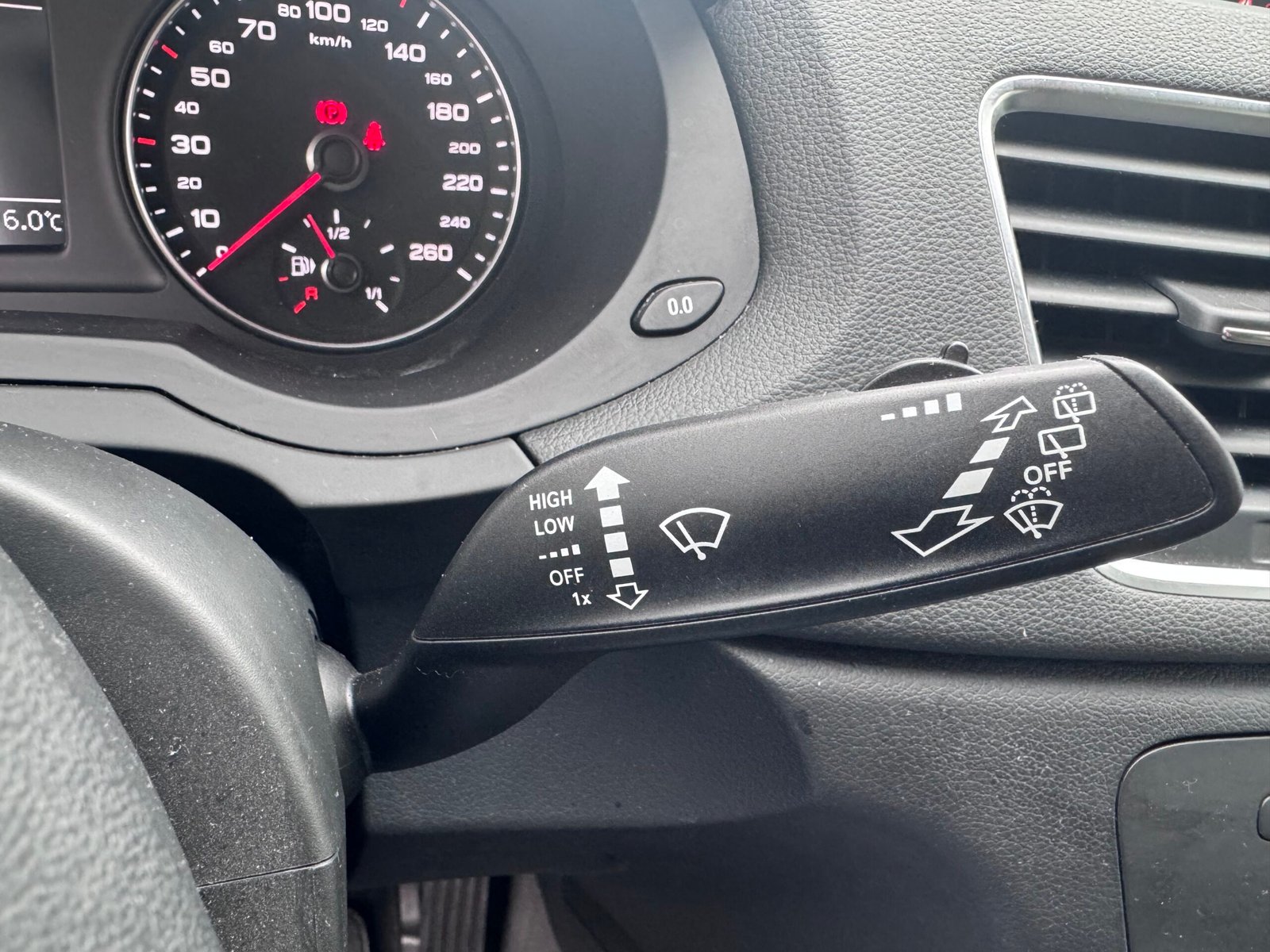 AUDI Q3 I (phase 2) 1.4 TFSi S Tronic6 150 ch « Ambiente »