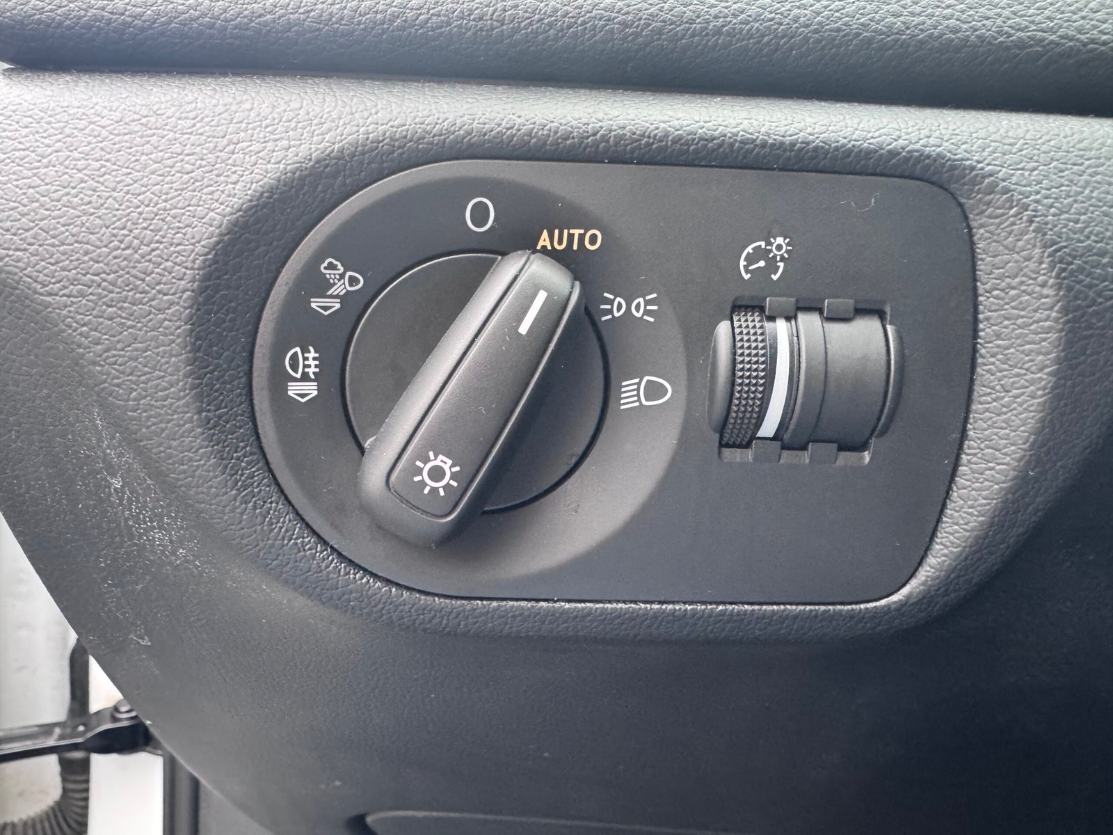 AUDI Q3 I (phase 2) 1.4 TFSi S Tronic6 150 ch « Ambiente »