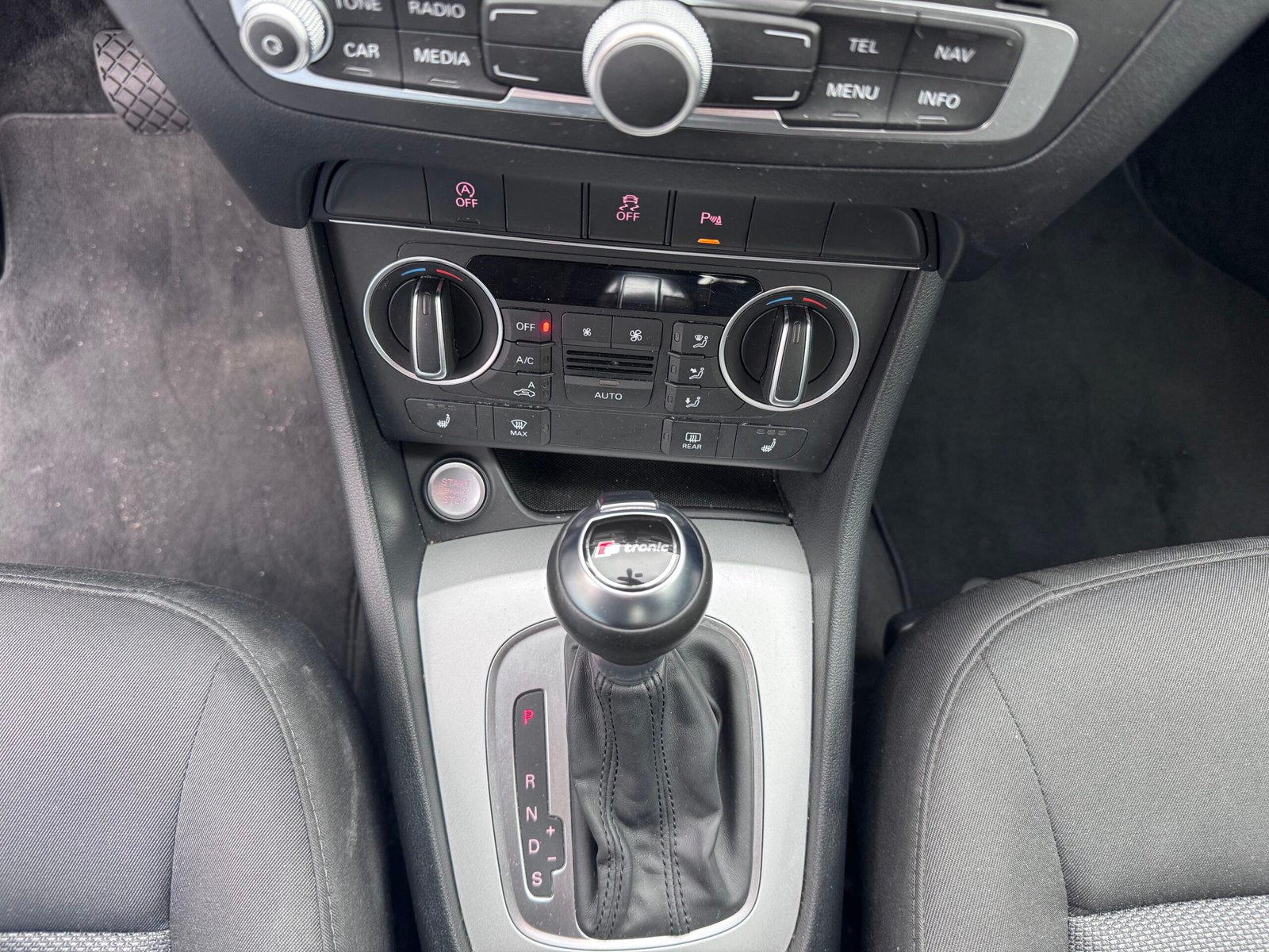 AUDI Q3 I (phase 2) 1.4 TFSi S Tronic6 150 ch « Ambiente »