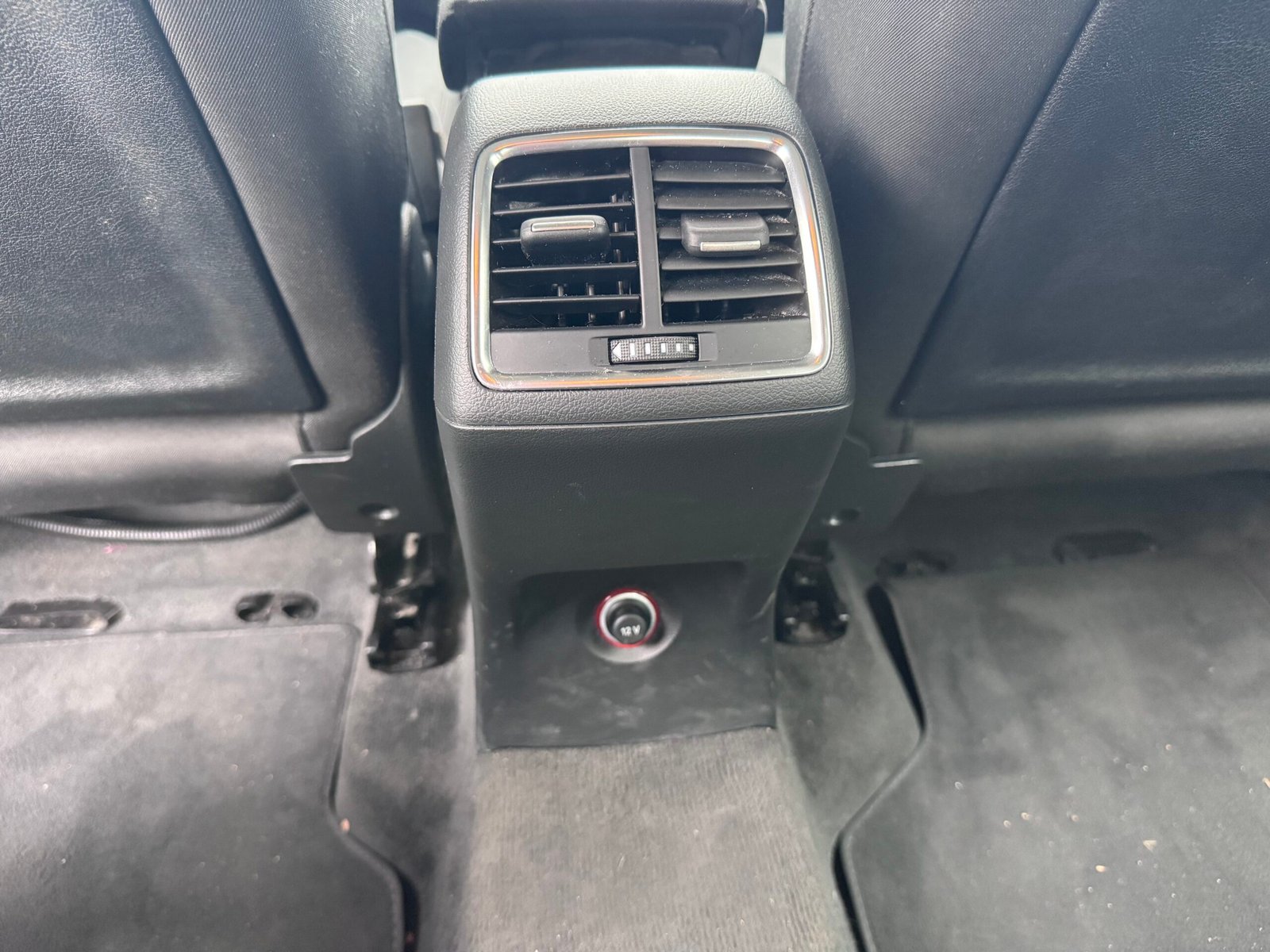 AUDI Q3 I (phase 2) 1.4 TFSi S Tronic6 150 ch « Ambiente »