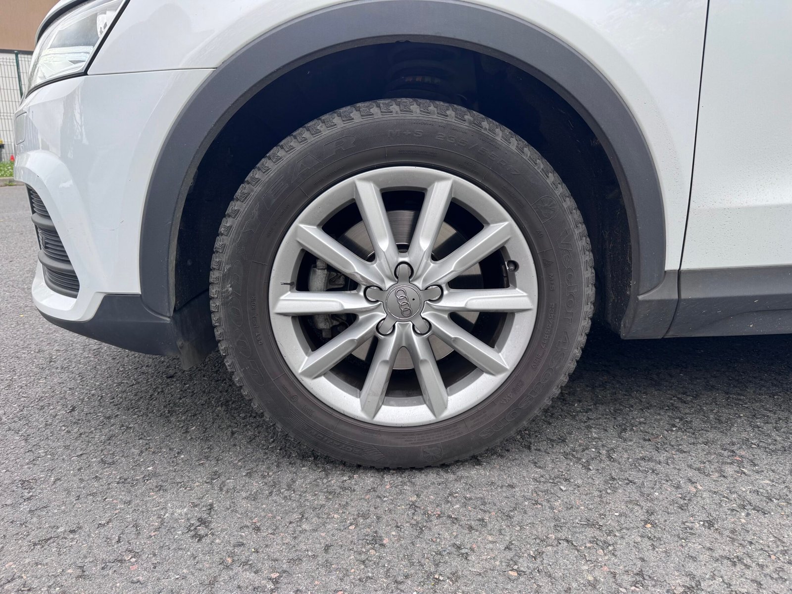 AUDI Q3 I (phase 2) 1.4 TFSi S Tronic6 150 ch « Ambiente »