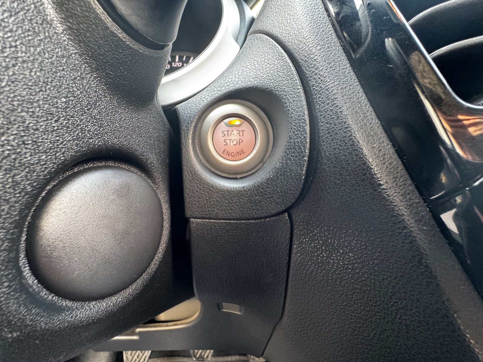 NISSAN Juke UK Phase 3 1.2 DIG-T 16V 2WD S&S 115 ch