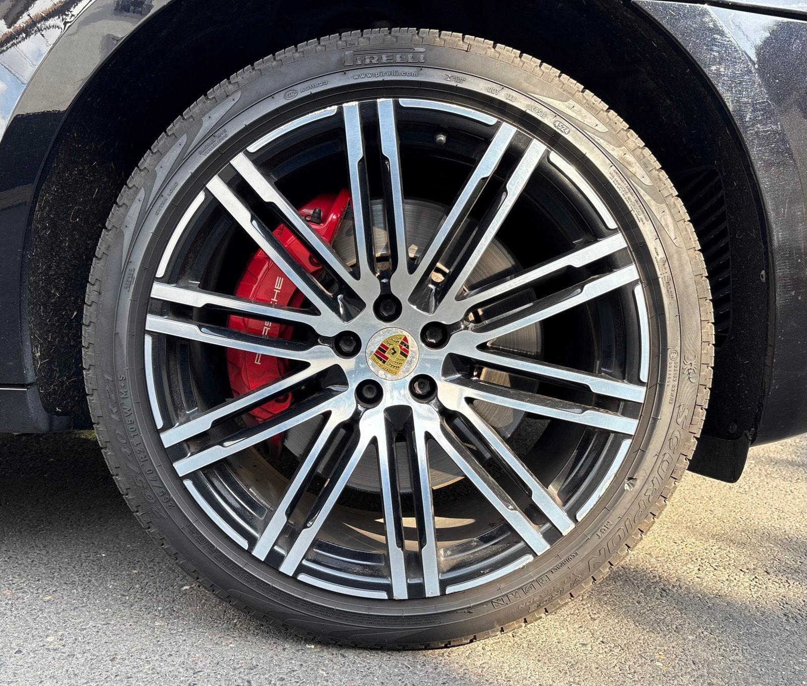 Porsche Macan turbo pack performance 442 cv