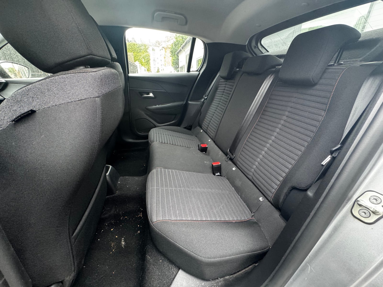 PEUGEOT 208 Active Business 75 cv