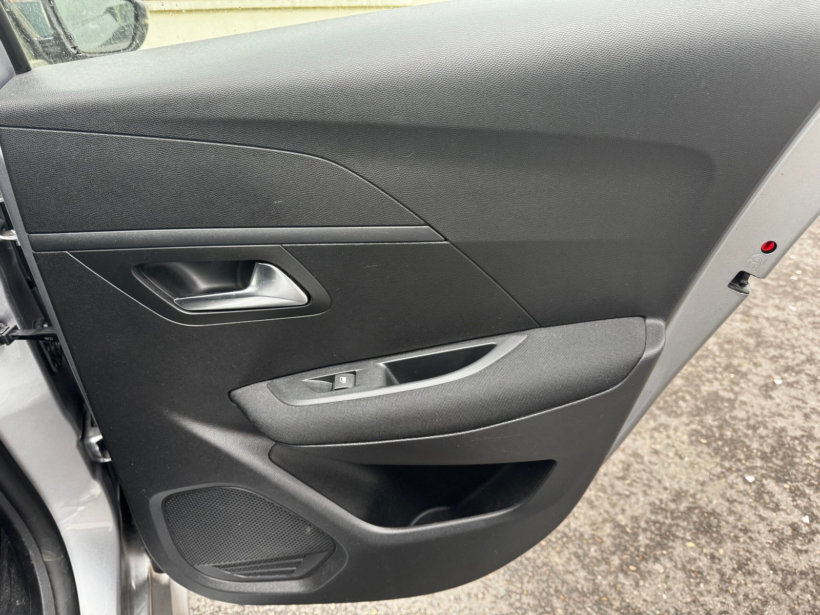 PEUGEOT 208 Active Business 75 cv