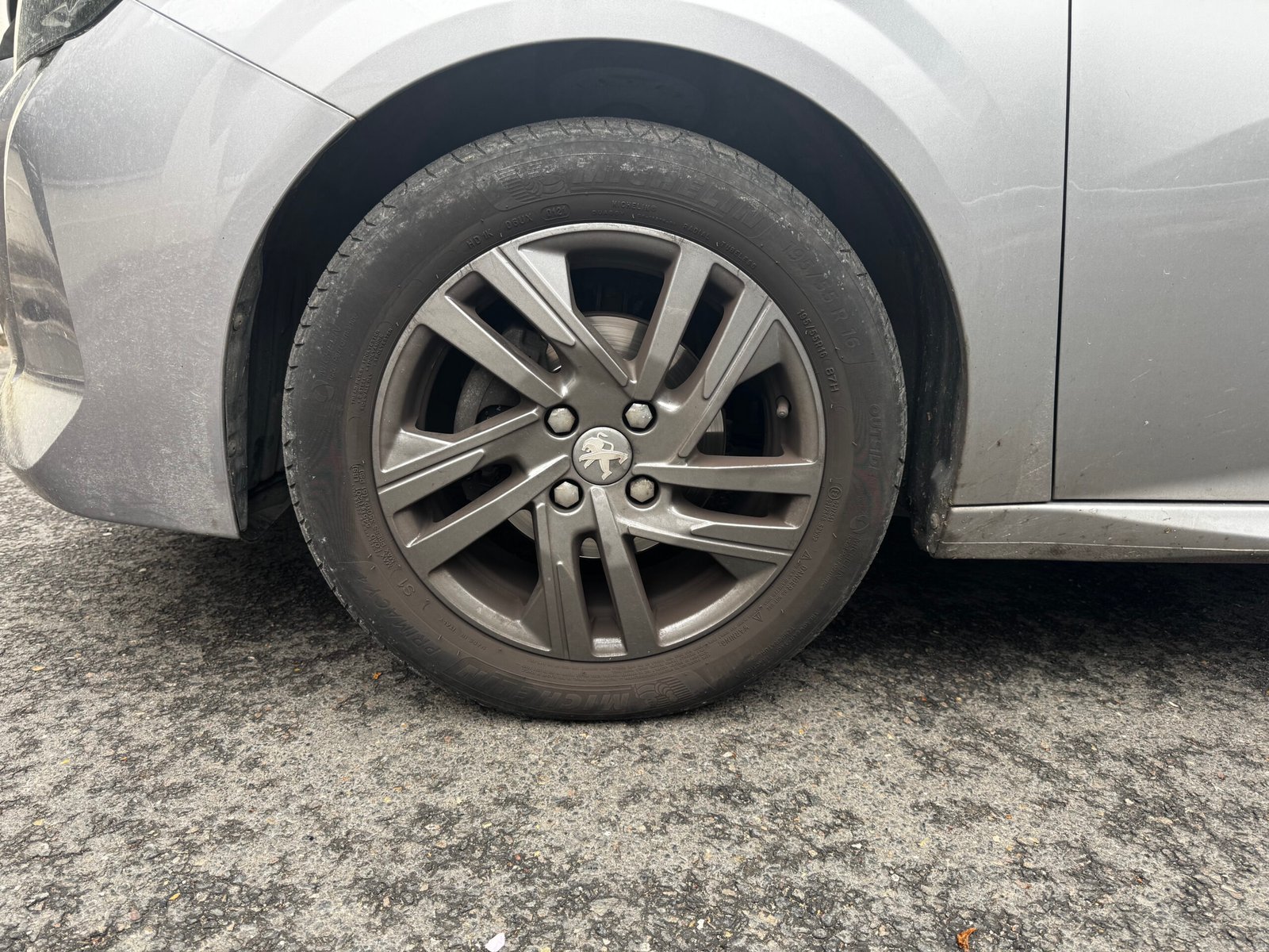 PEUGEOT 208 Active Business 75 cv