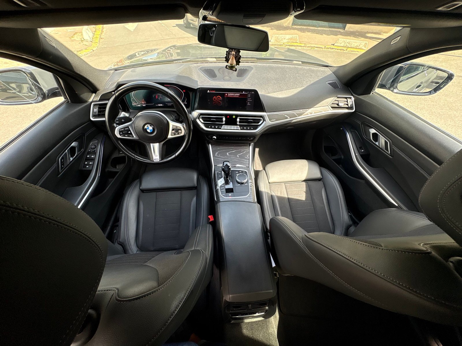 BMW série 3 Touring 320d 2.0 D 16 V MIld hybrid  190cv boîte auto