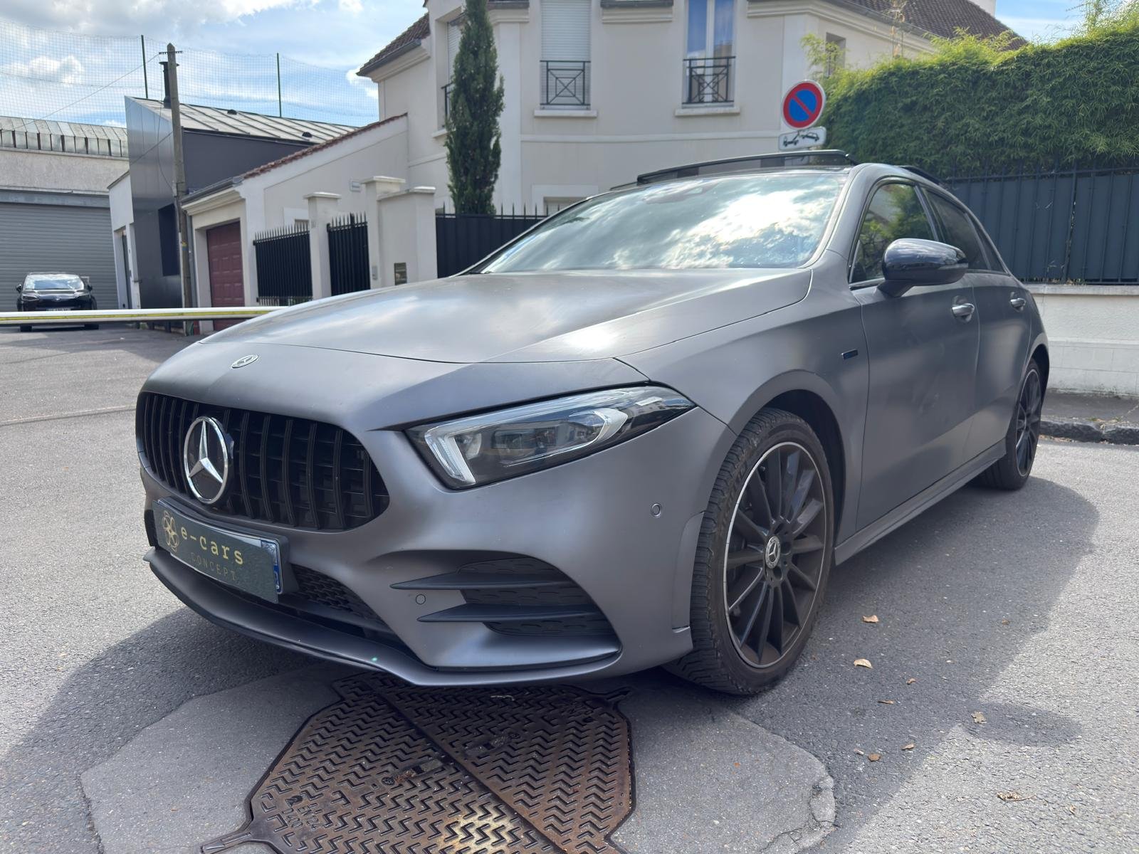 Classe A 250 e Hatchback AMG LINE 218 cv boîte auto