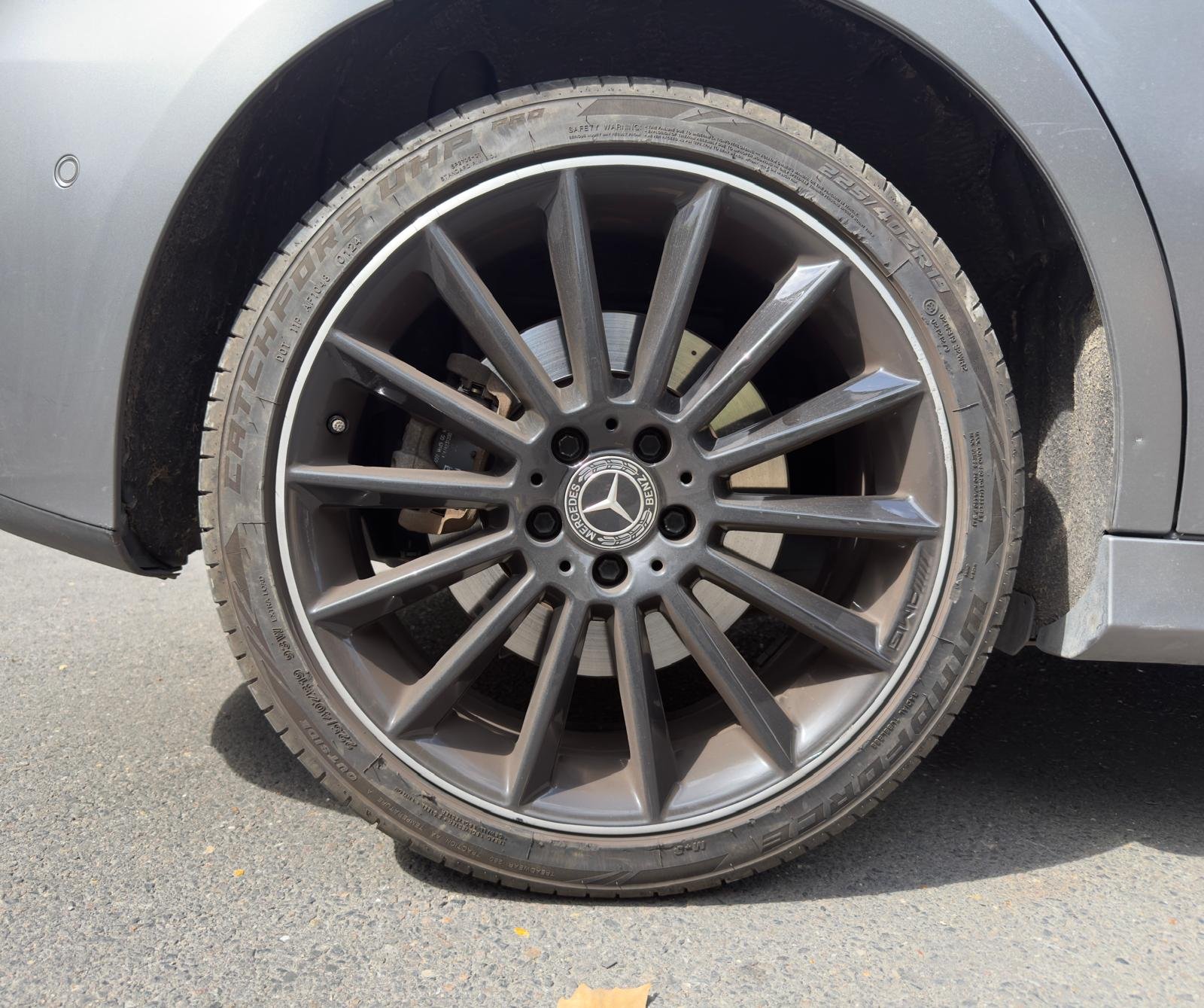 Classe A 250 e Hatchback AMG LINE 218 cv boîte auto