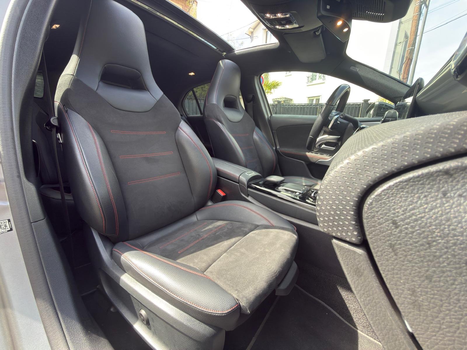 Classe A 250 e Hatchback AMG LINE 218 cv boîte auto