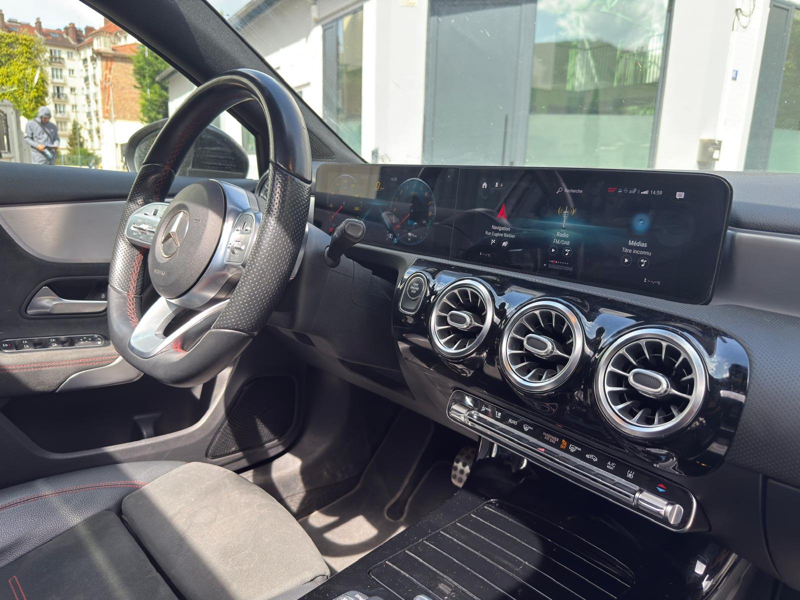 Classe A 250 e Hatchback AMG LINE 218 cv boîte auto