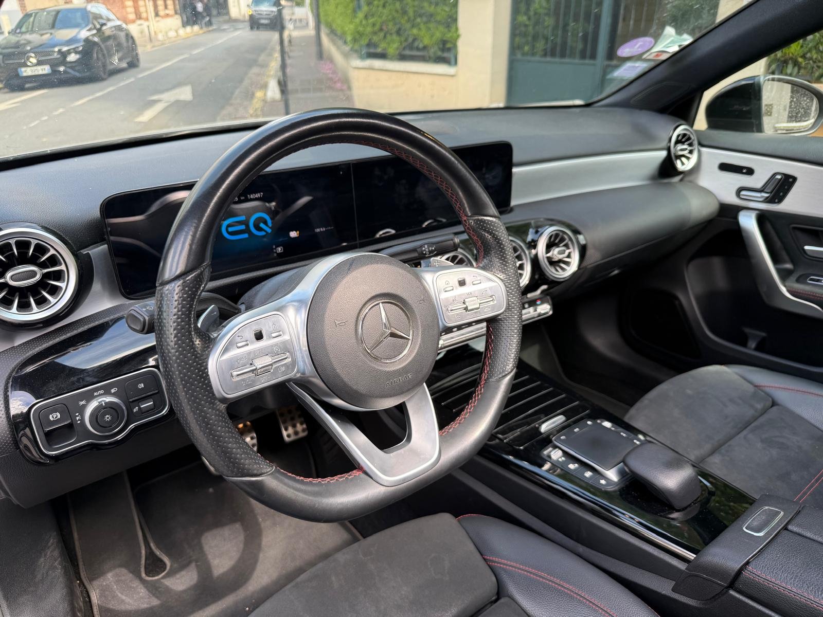 Classe A 250 e Hatchback AMG LINE 218 cv boîte auto