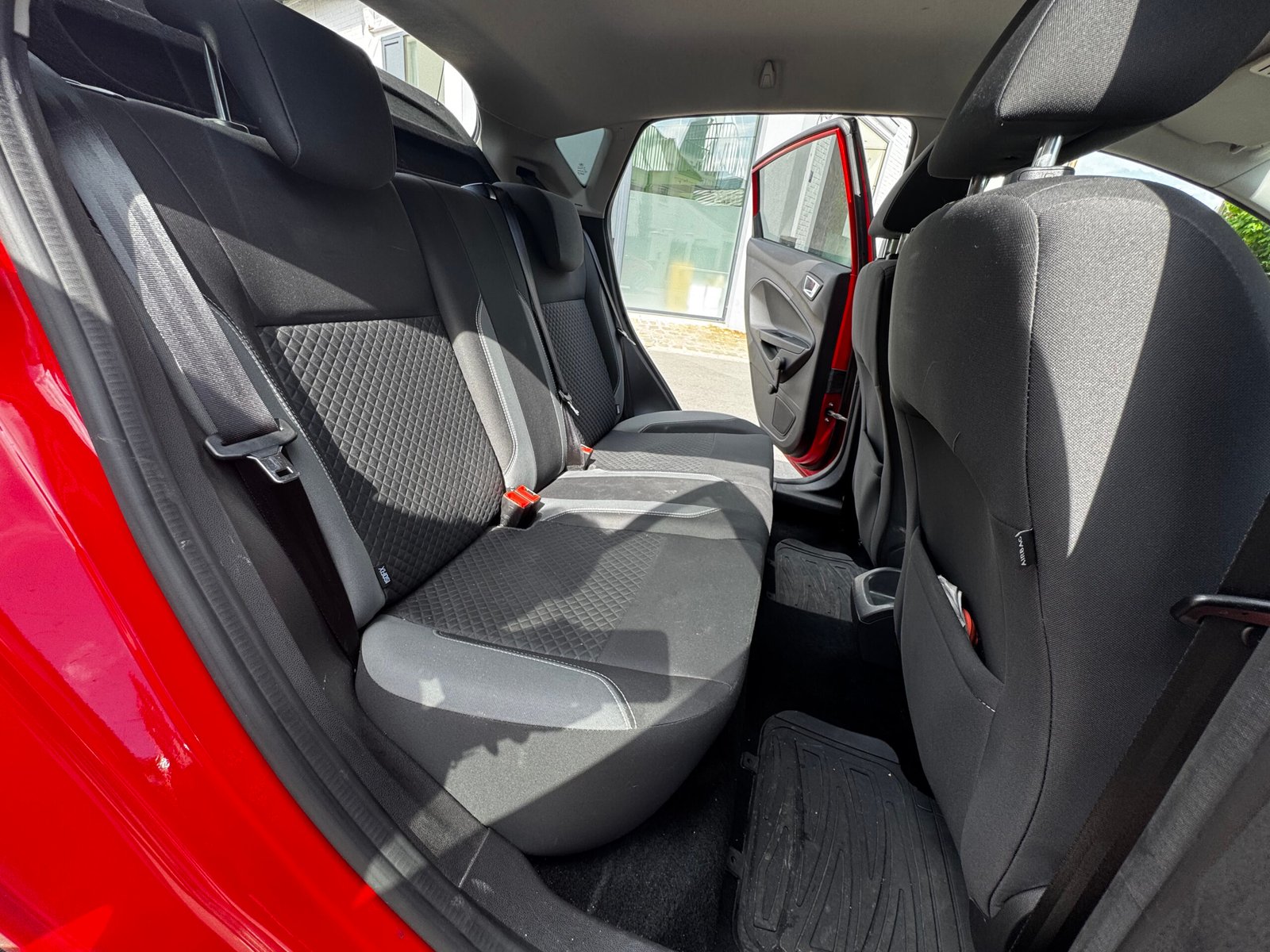 FORD Fiesta EcoBoost S&S 100 ch