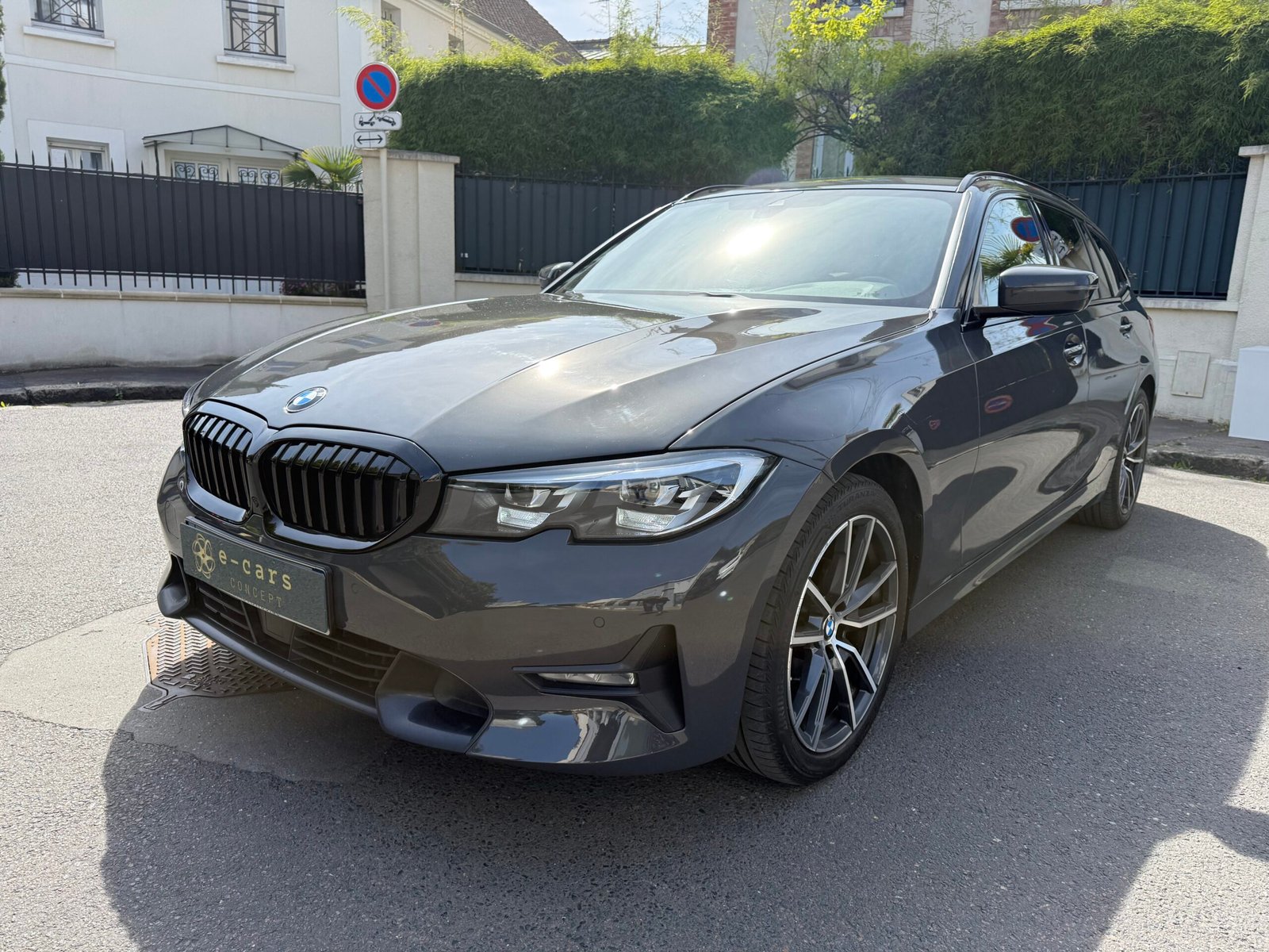 BMW série 3 Touring 320d 2.0 D 16 V MIld hybrid  190cv boîte auto