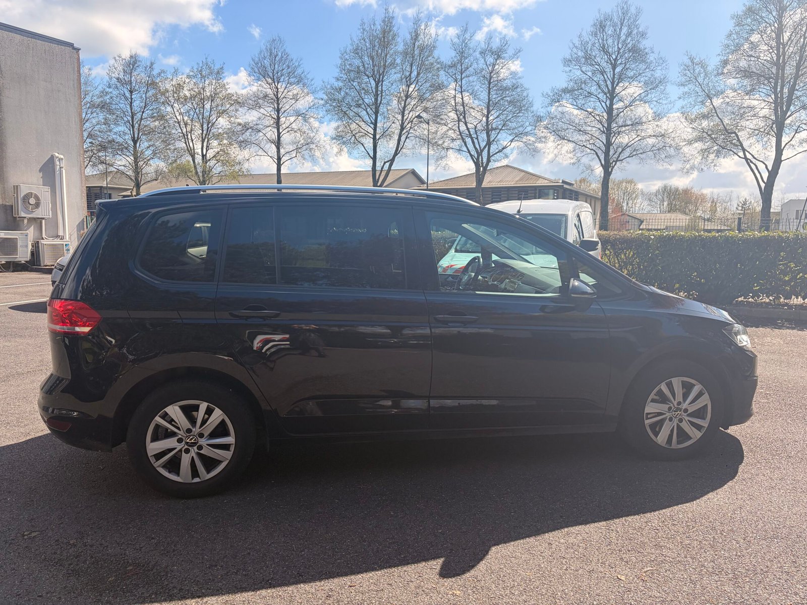 VOLKSWAGEN Touran II 2.0 TDI 16V BlueMotion DSG7 150 cv Boîte auto Lounge Business