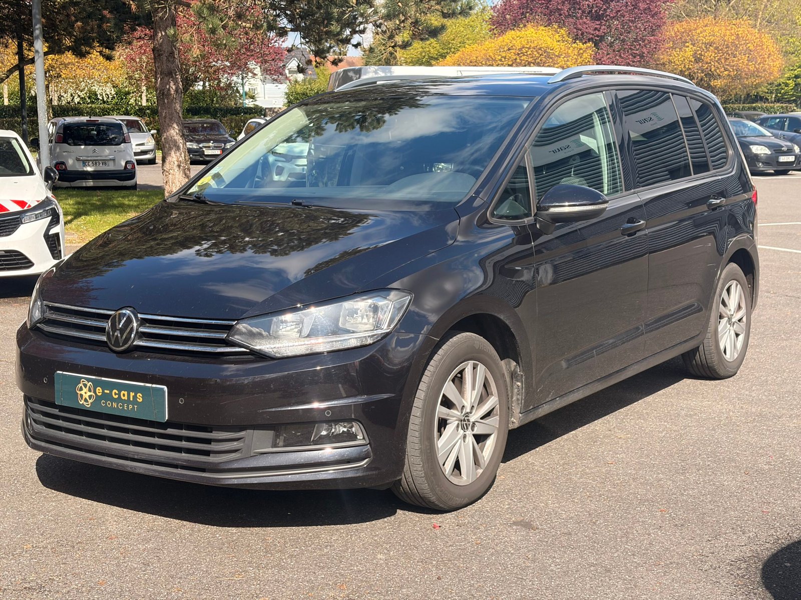 VOLKSWAGEN Touran II 2.0 TDI 16V BlueMotion DSG7 150 cv Boîte auto Lounge Business