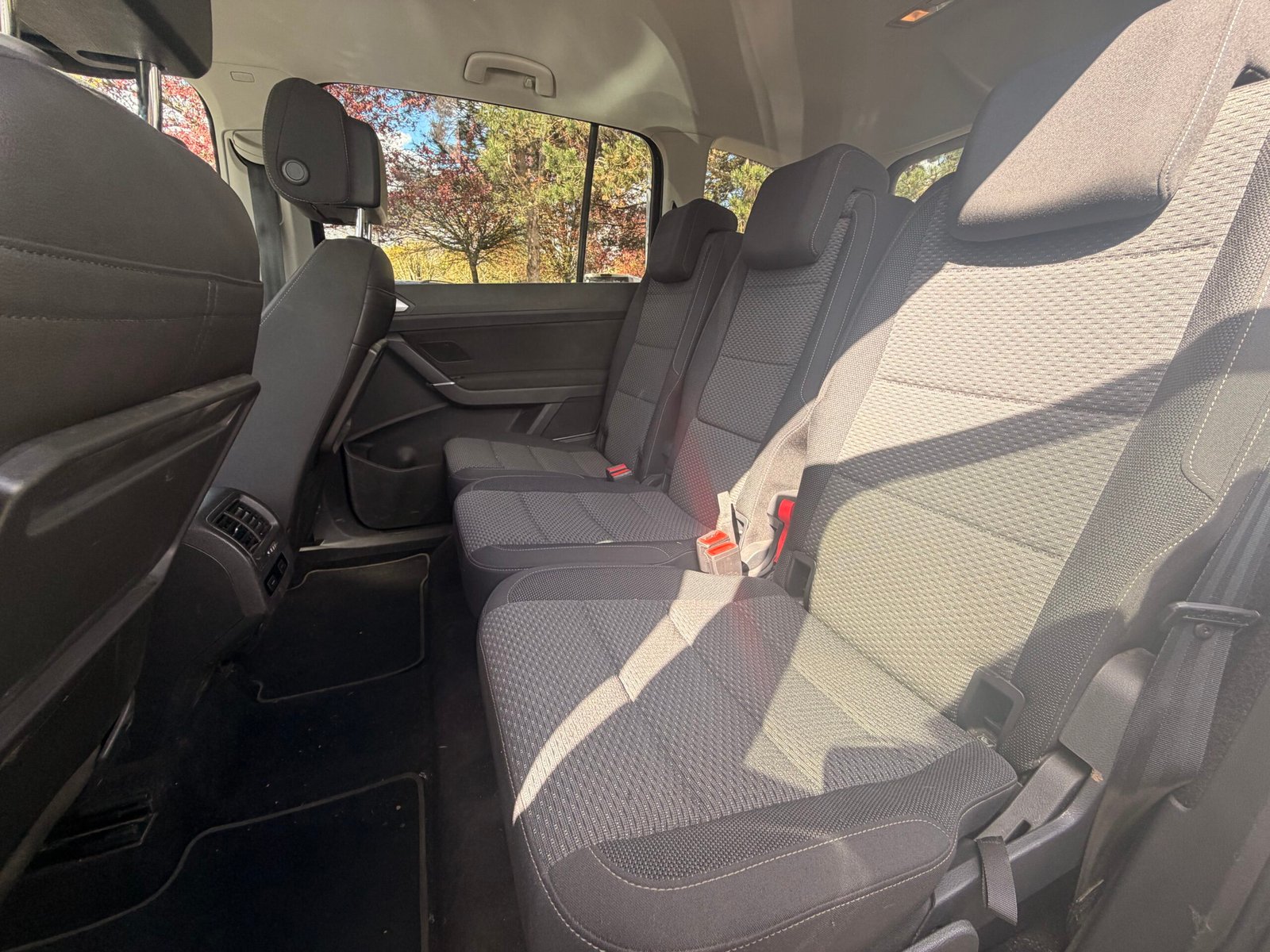 VOLKSWAGEN Touran II 2.0 TDI 16V BlueMotion DSG7 150 cv Boîte auto Lounge Business