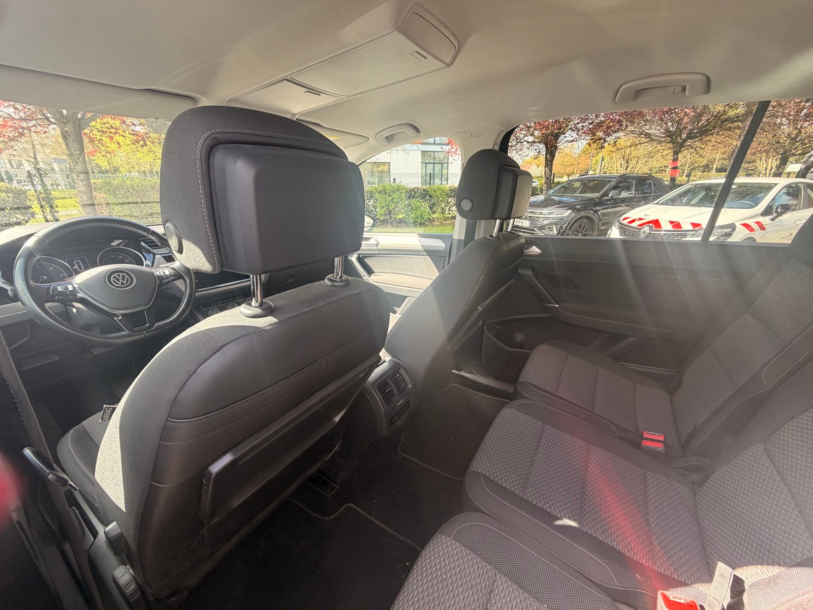 VOLKSWAGEN Touran II 2.0 TDI 16V BlueMotion DSG7 150 cv Boîte auto Lounge Business