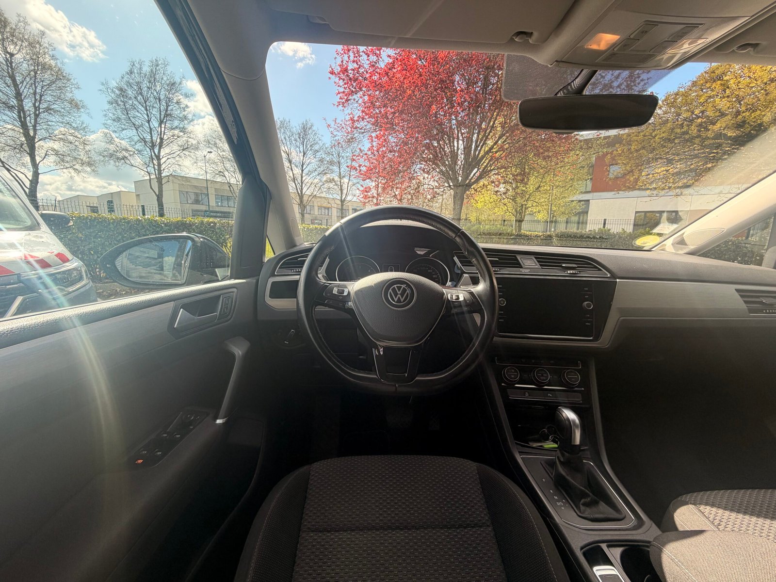 VOLKSWAGEN Touran II 2.0 TDI 16V BlueMotion DSG7 150 cv Boîte auto Lounge Business