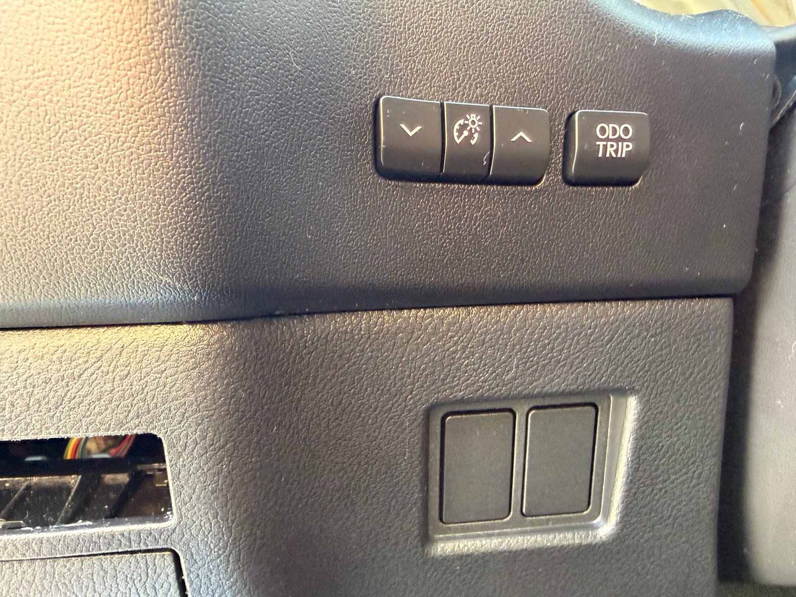 LEXUS NX300h 2.5 VVT-i 16V 197 Hybrid AWD E-CVT 155 cv Boîte auto Luxe