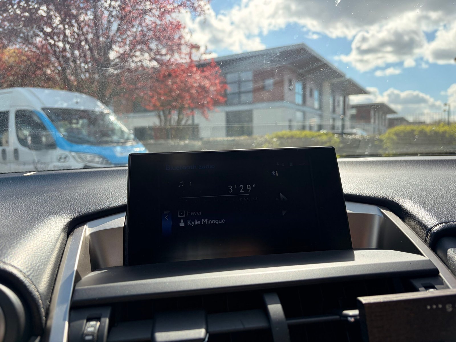 LEXUS NX300h 2.5 VVT-i 16V 197 Hybrid AWD E-CVT 155 cv Boîte auto Luxe