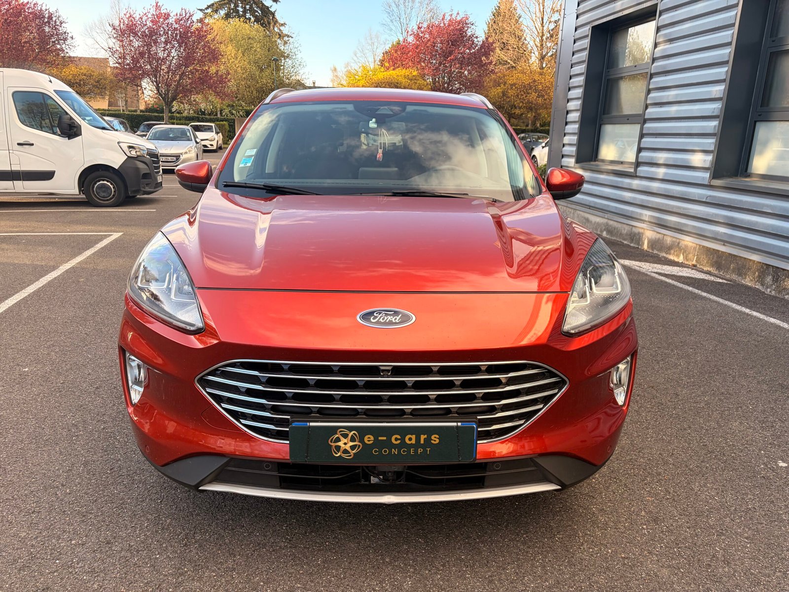 FORD Kuga III 2.5 Duratec 16V 225 PHEV 4×2 CVT 152 cv Boîte auto Titanium