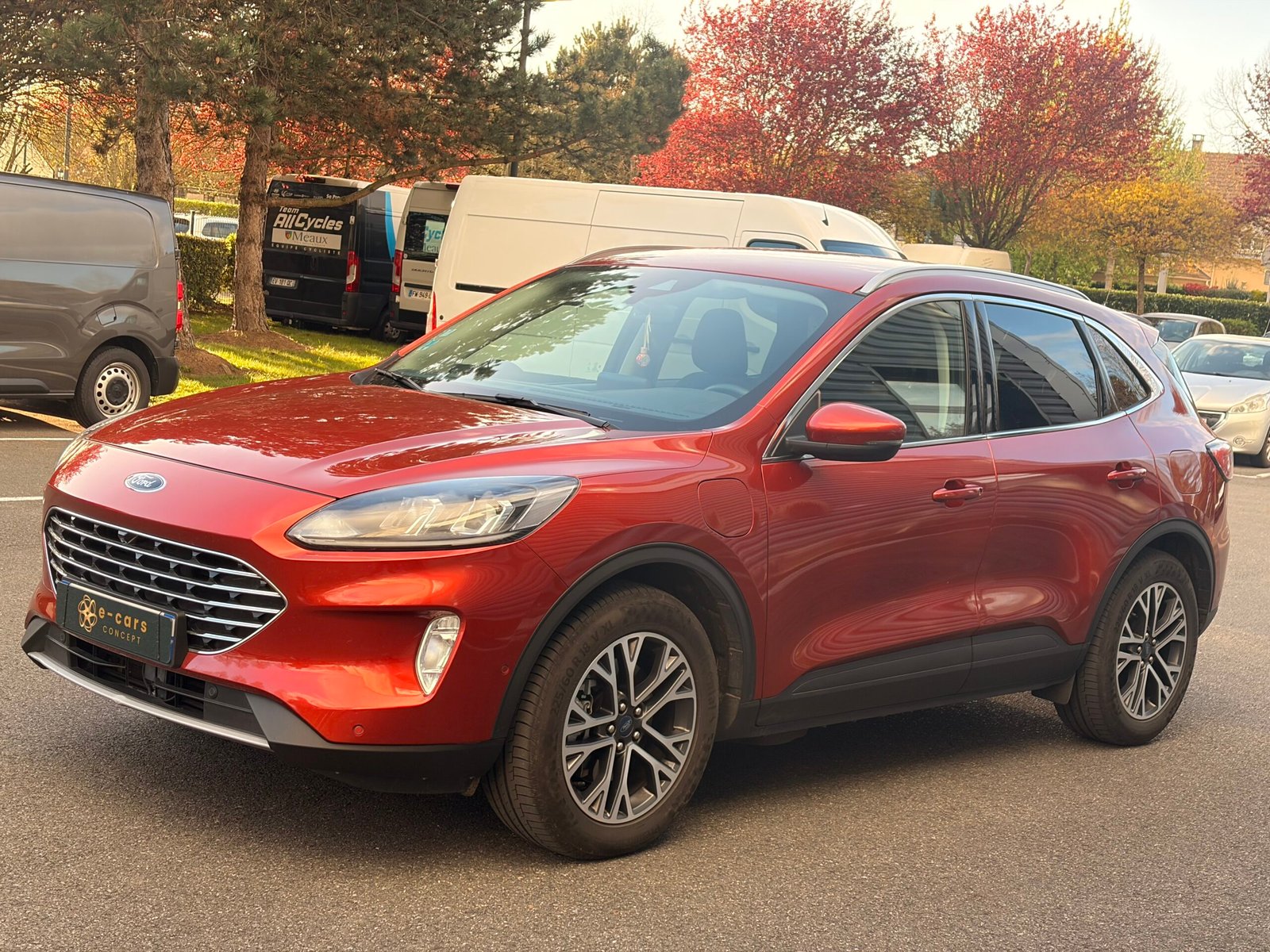 FORD Kuga III 2.5 Duratec 16V 225 PHEV 4×2 CVT 152 cv Boîte auto Titanium