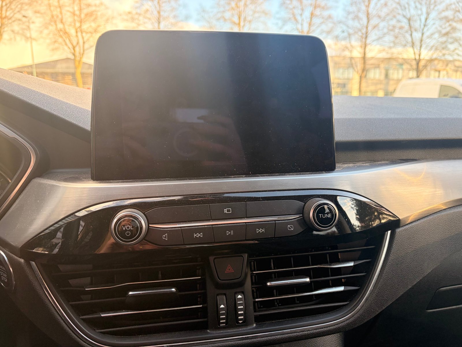 FORD Kuga III 2.5 Duratec 16V 225 PHEV 4×2 CVT 152 cv Boîte auto Titanium