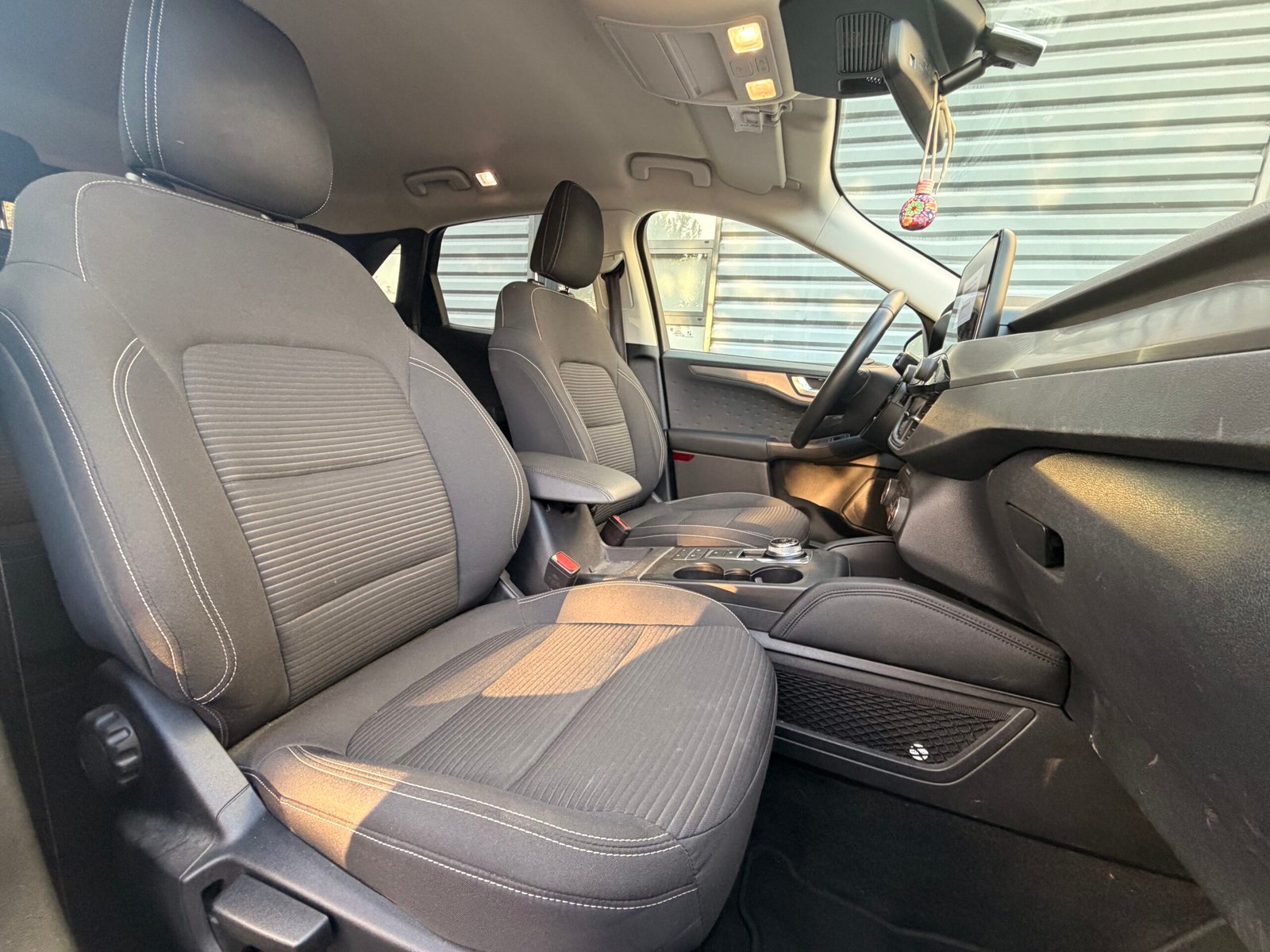 FORD Kuga III 2.5 Duratec 16V 225 PHEV 4×2 CVT 152 cv Boîte auto Titanium