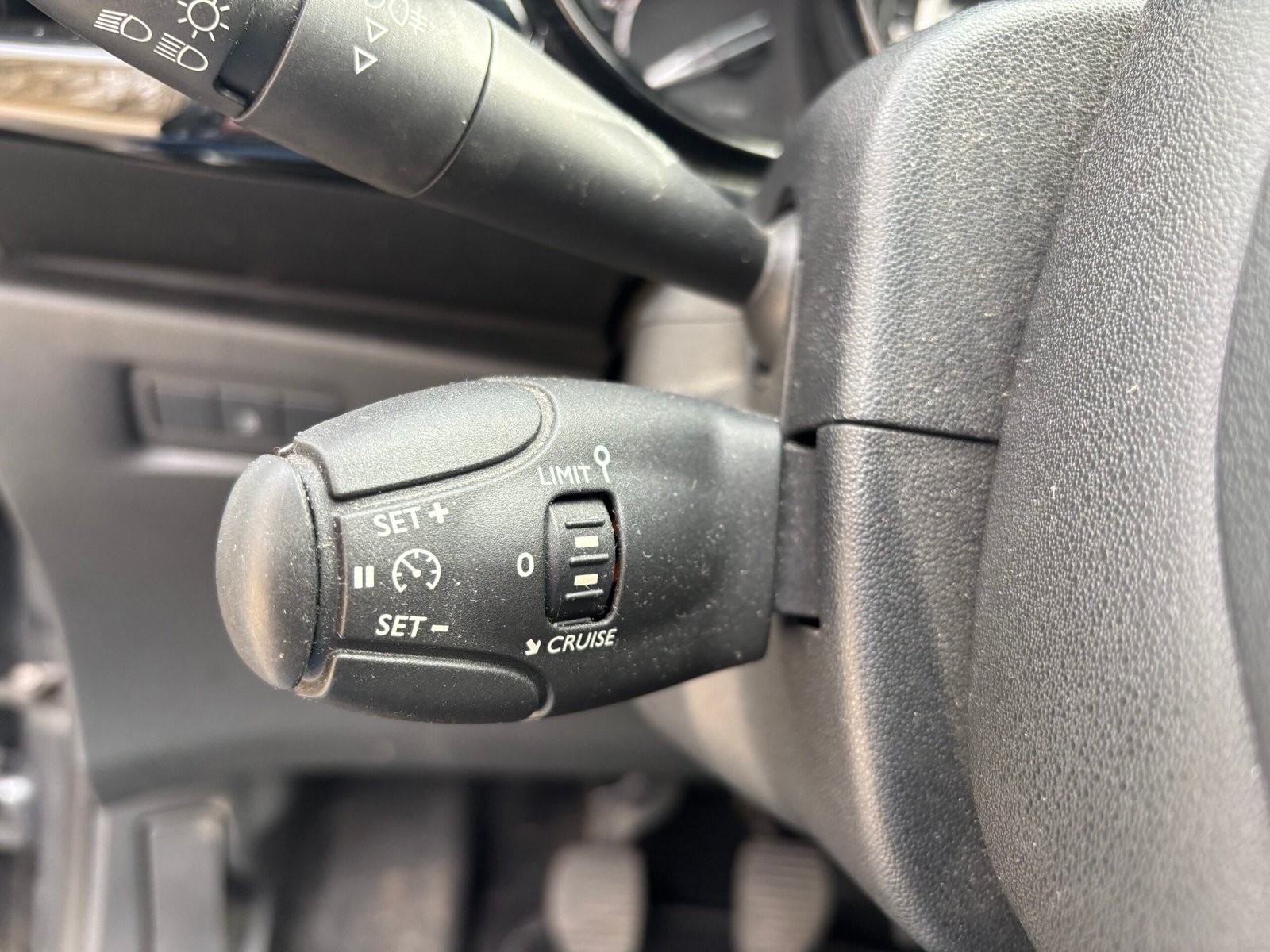 CITROËN C3 II 1.2 e-VTi 12V 82 cv EXCLUSIVE