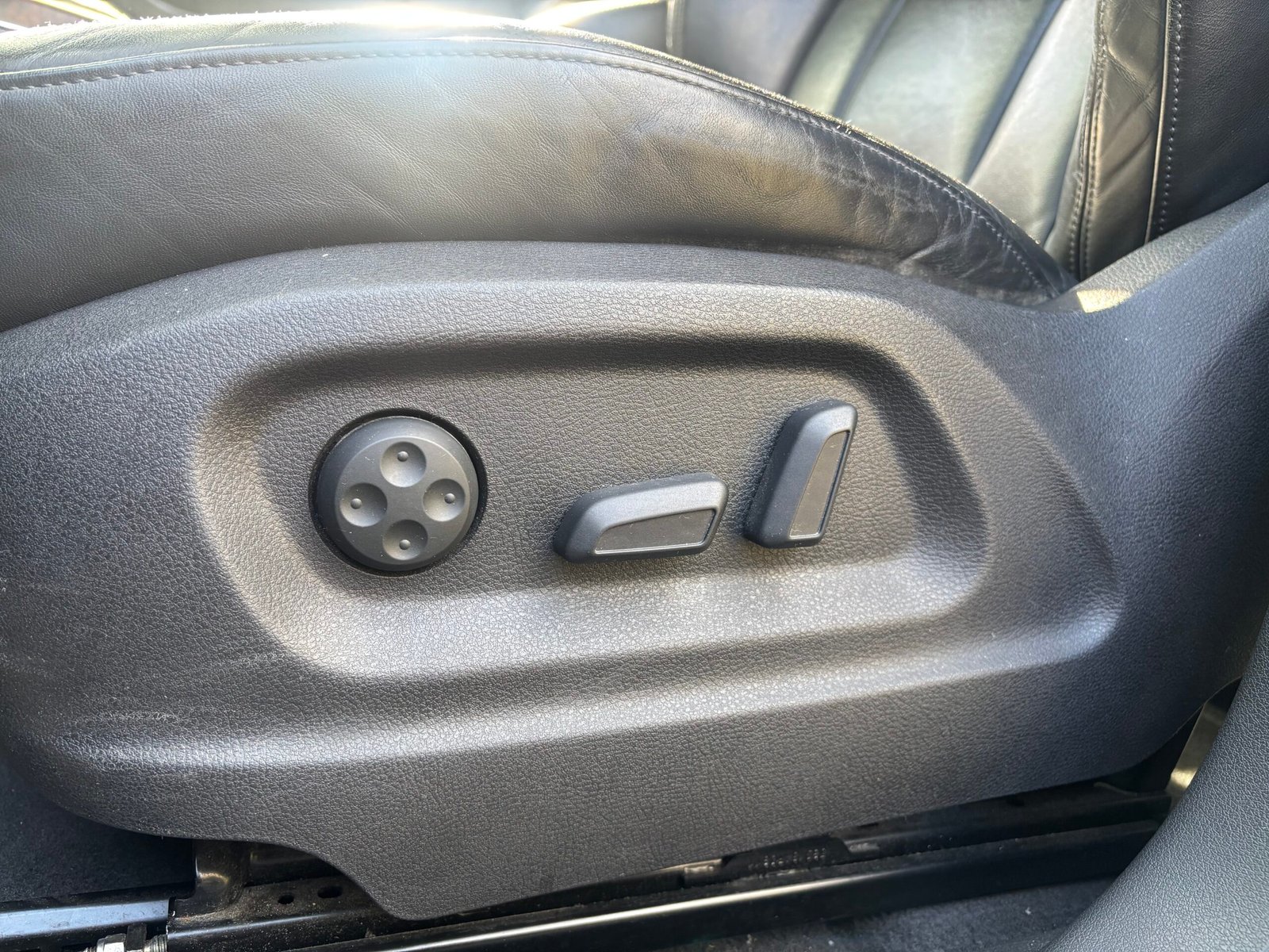 AUDI Q5 2.0 TFSI 16V Quattro 211 S line