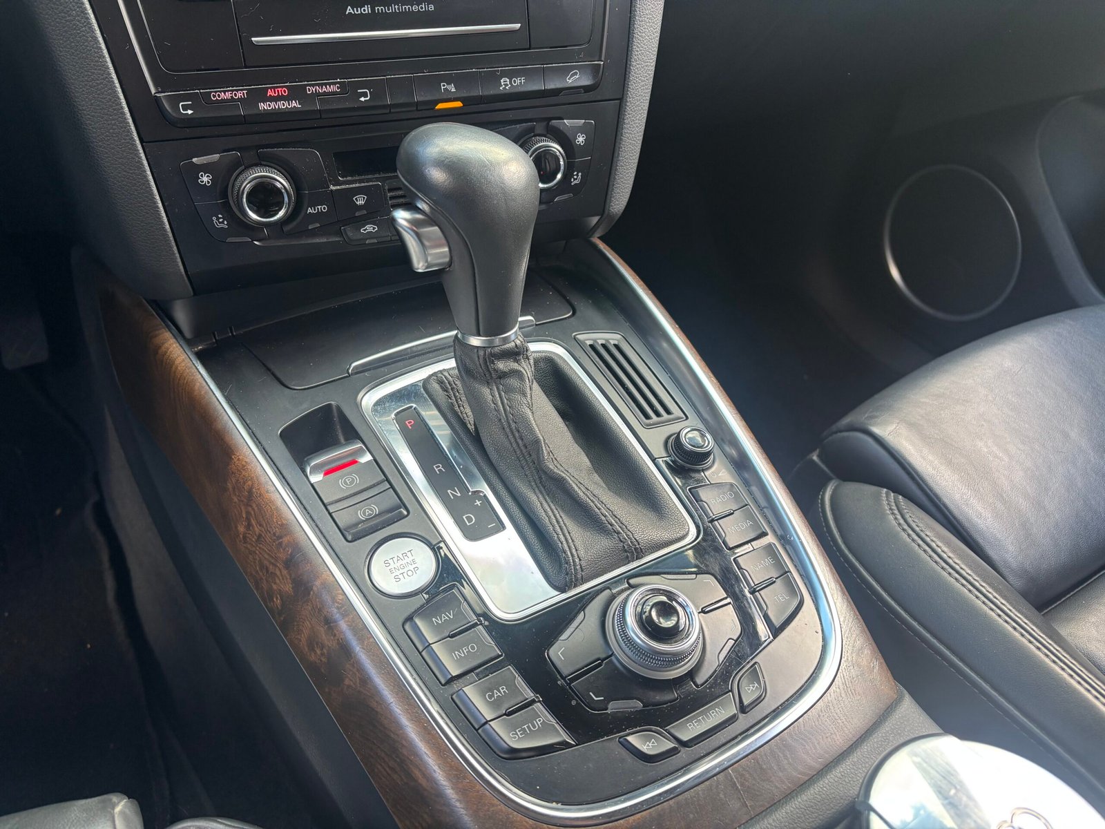 AUDI Q5 2.0 TFSI 16V Quattro 211 S line