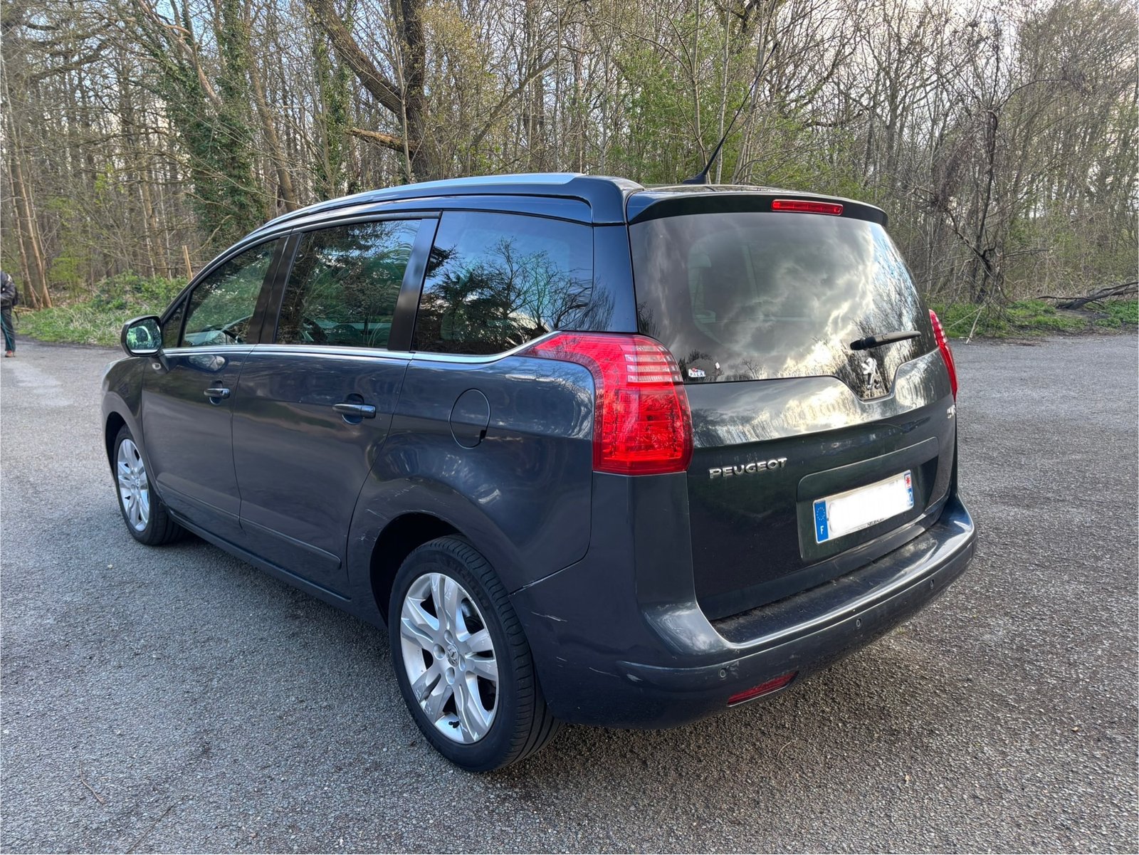 PEUGEOT 5008 1.6 HDi FAP 112 cv ALLURE