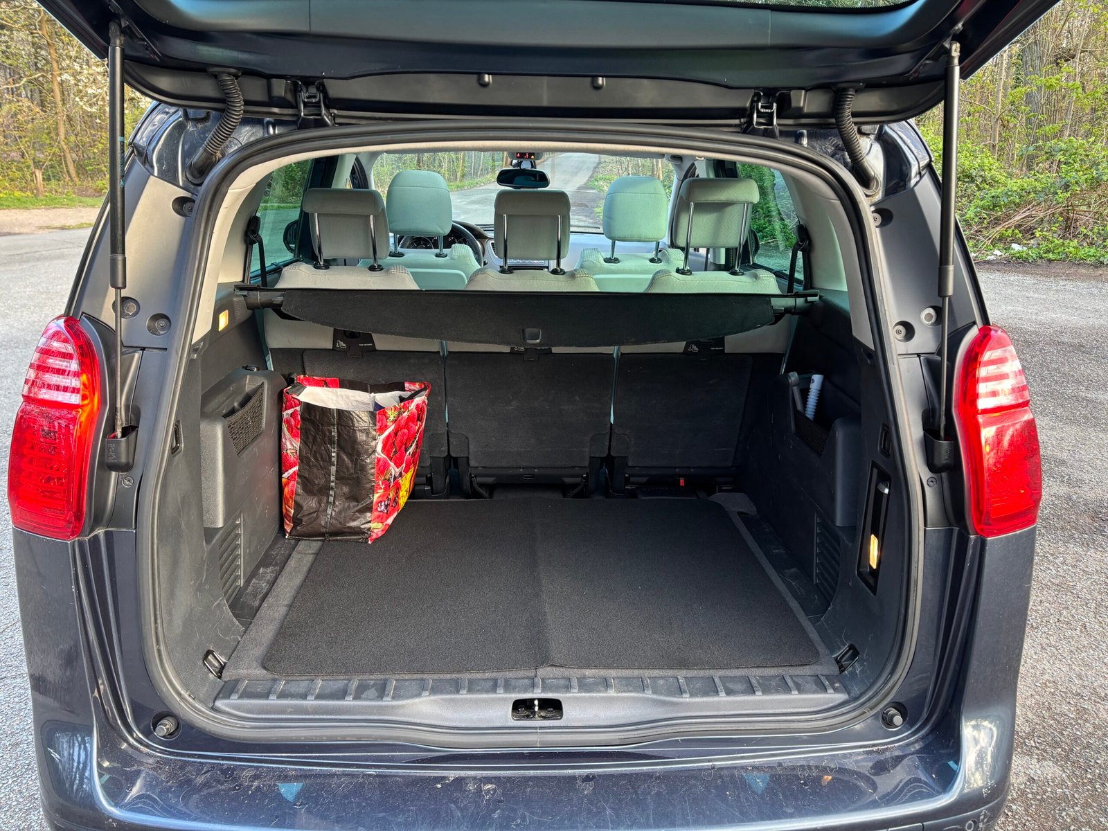 PEUGEOT 5008 1.6 HDi FAP 112 cv ALLURE