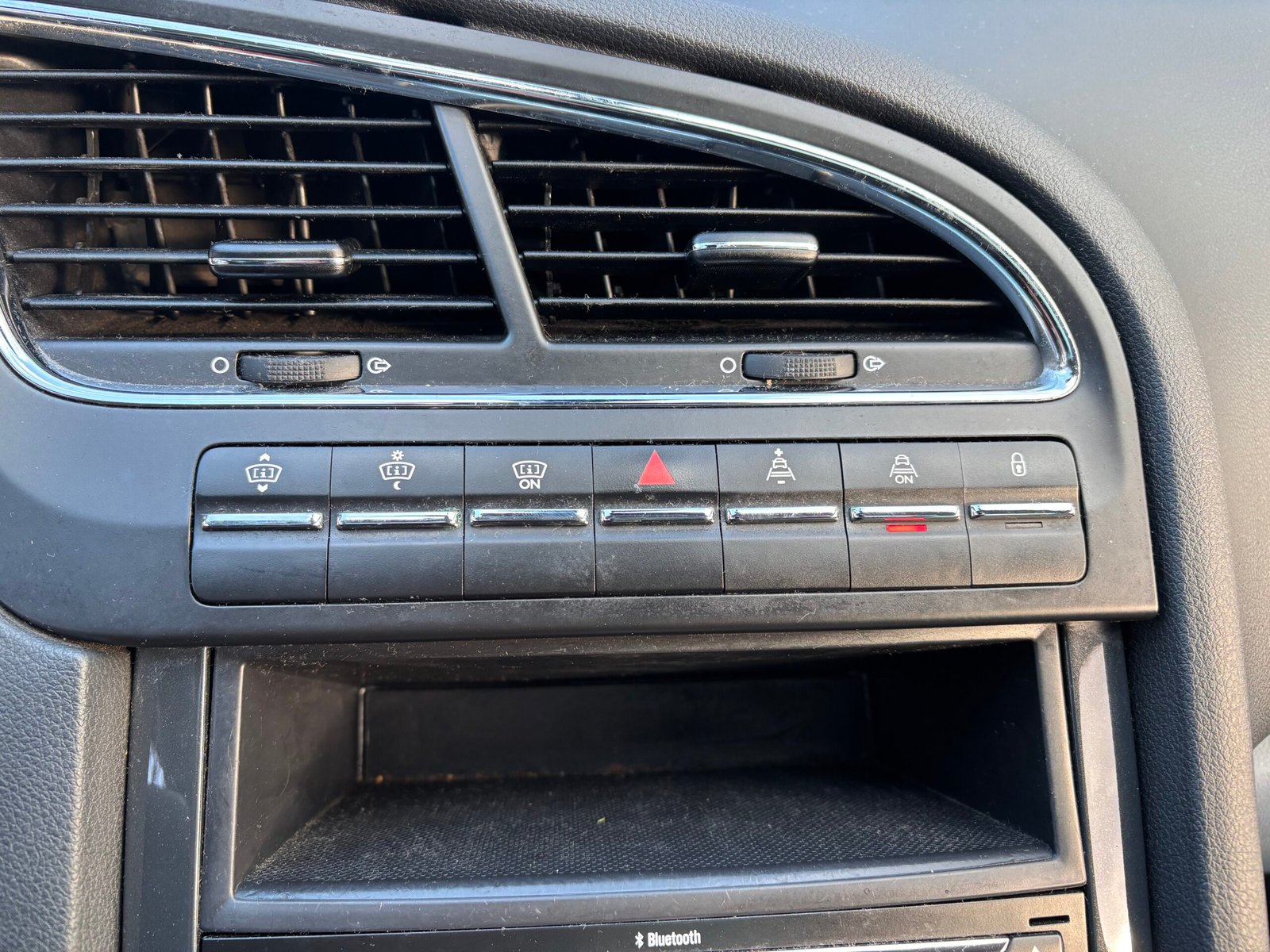 PEUGEOT 5008 1.6 HDi FAP 112 cv ALLURE