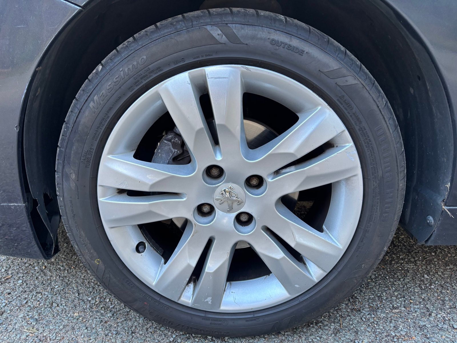 PEUGEOT 5008 1.6 HDi FAP 112 cv ALLURE