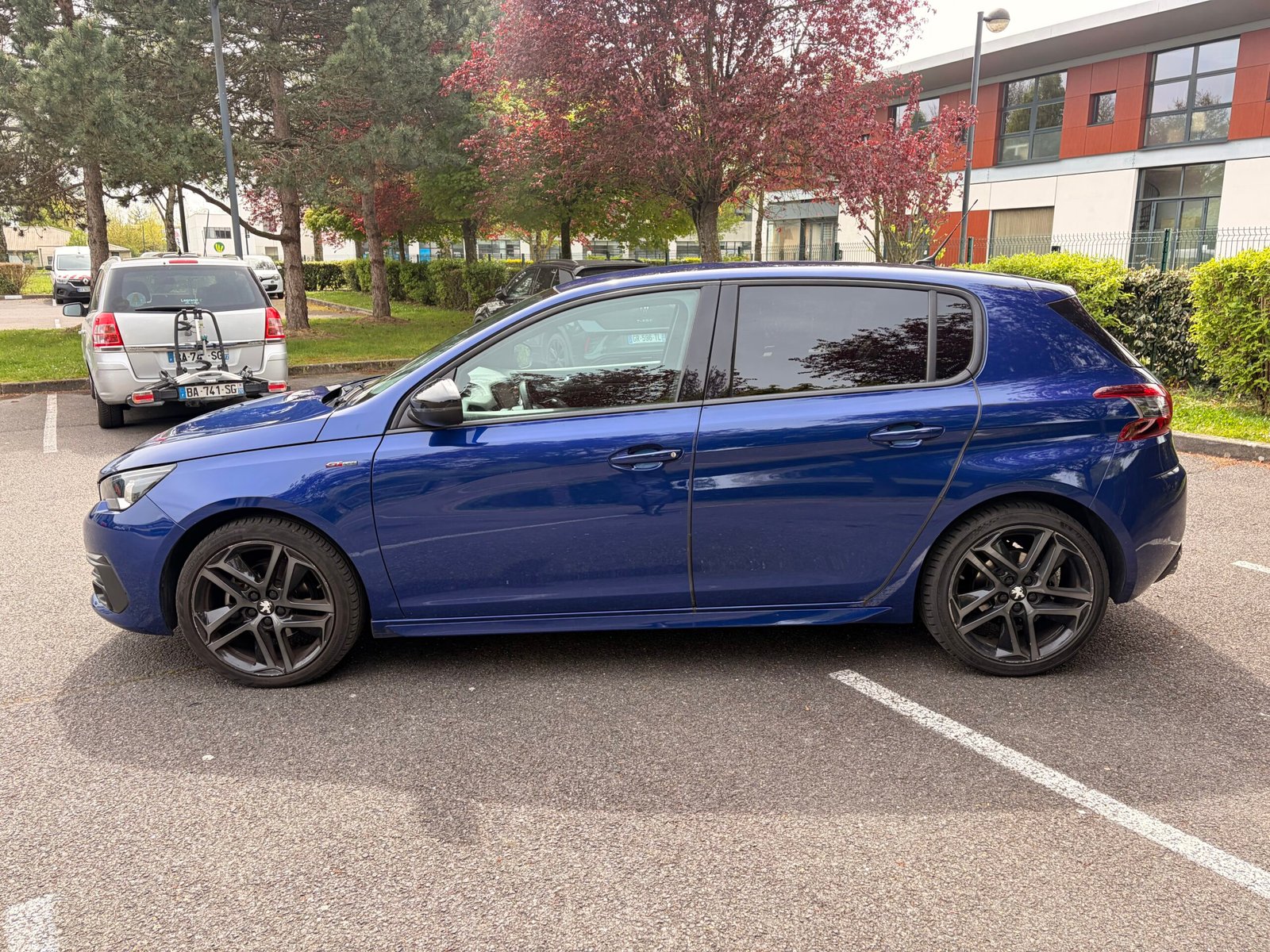 PEUGEOT 308 Phase II 1.2 THP Puretech 12V GPF EAT8 130 cv Boîte auto GT Line